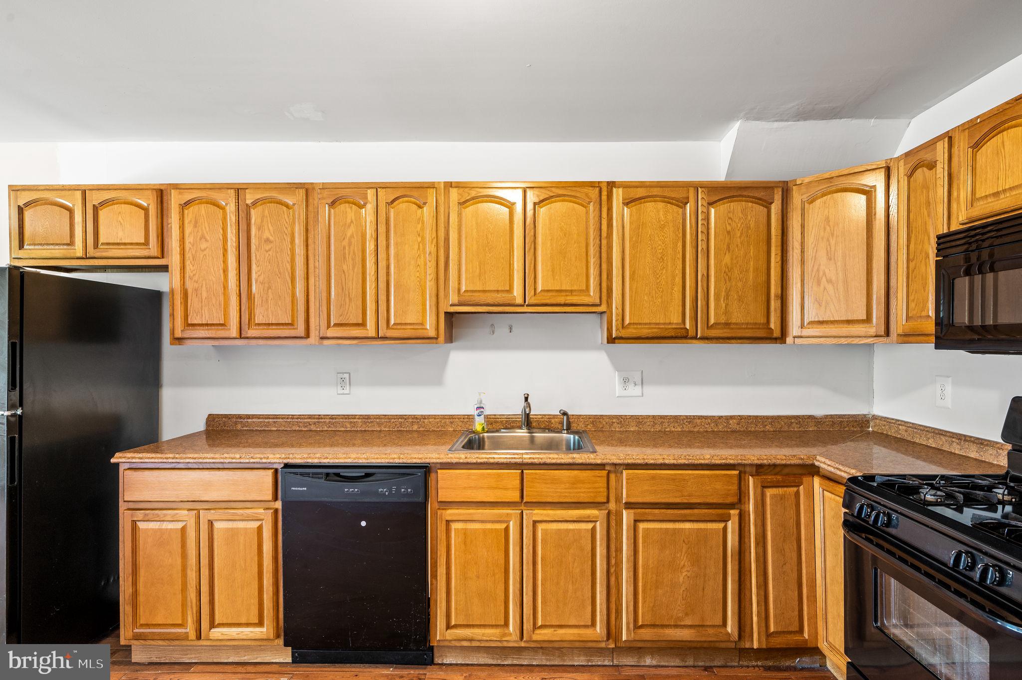 1216 S 45TH STREET B