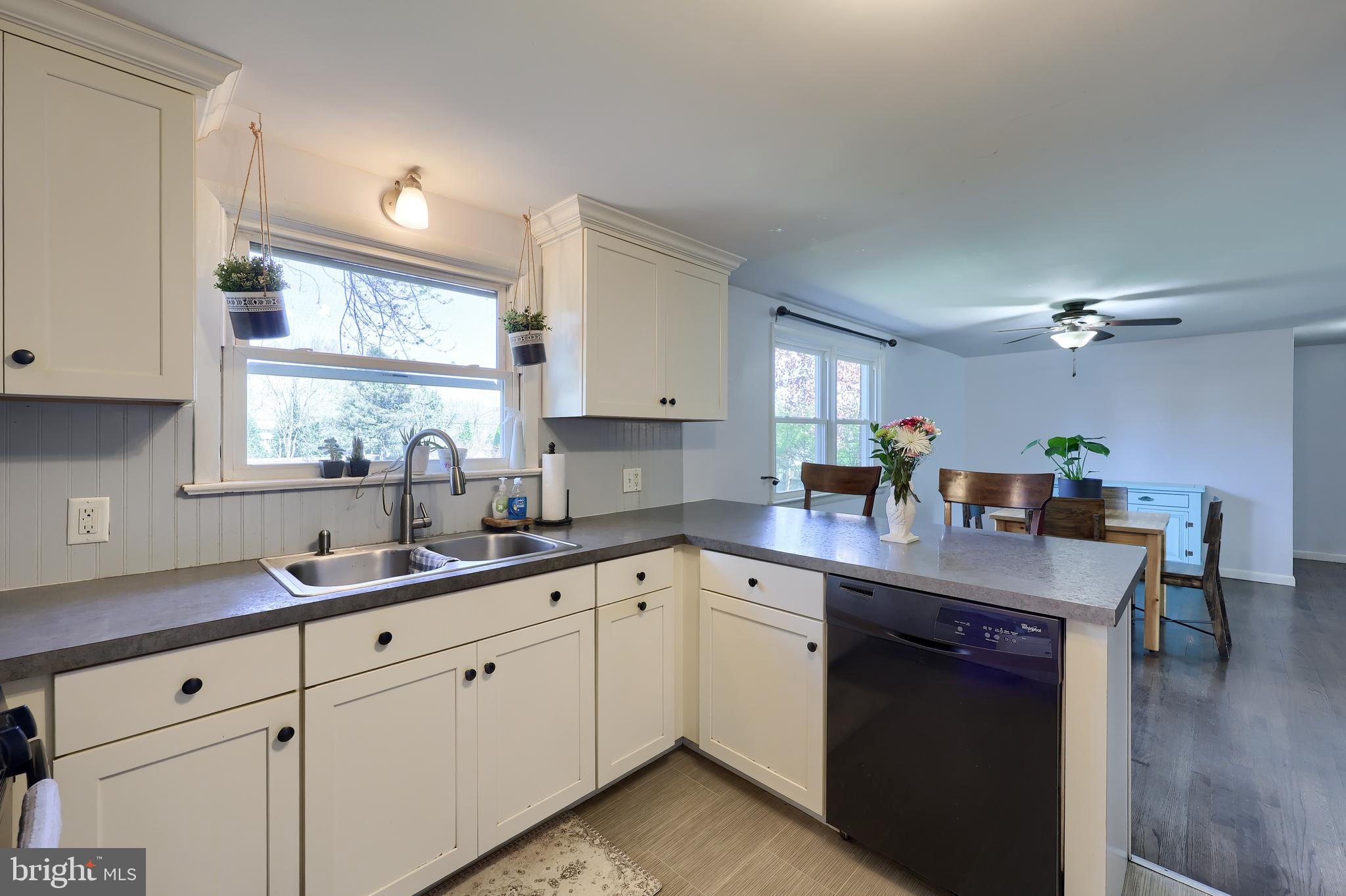 BLOOMINGDALE - Residential