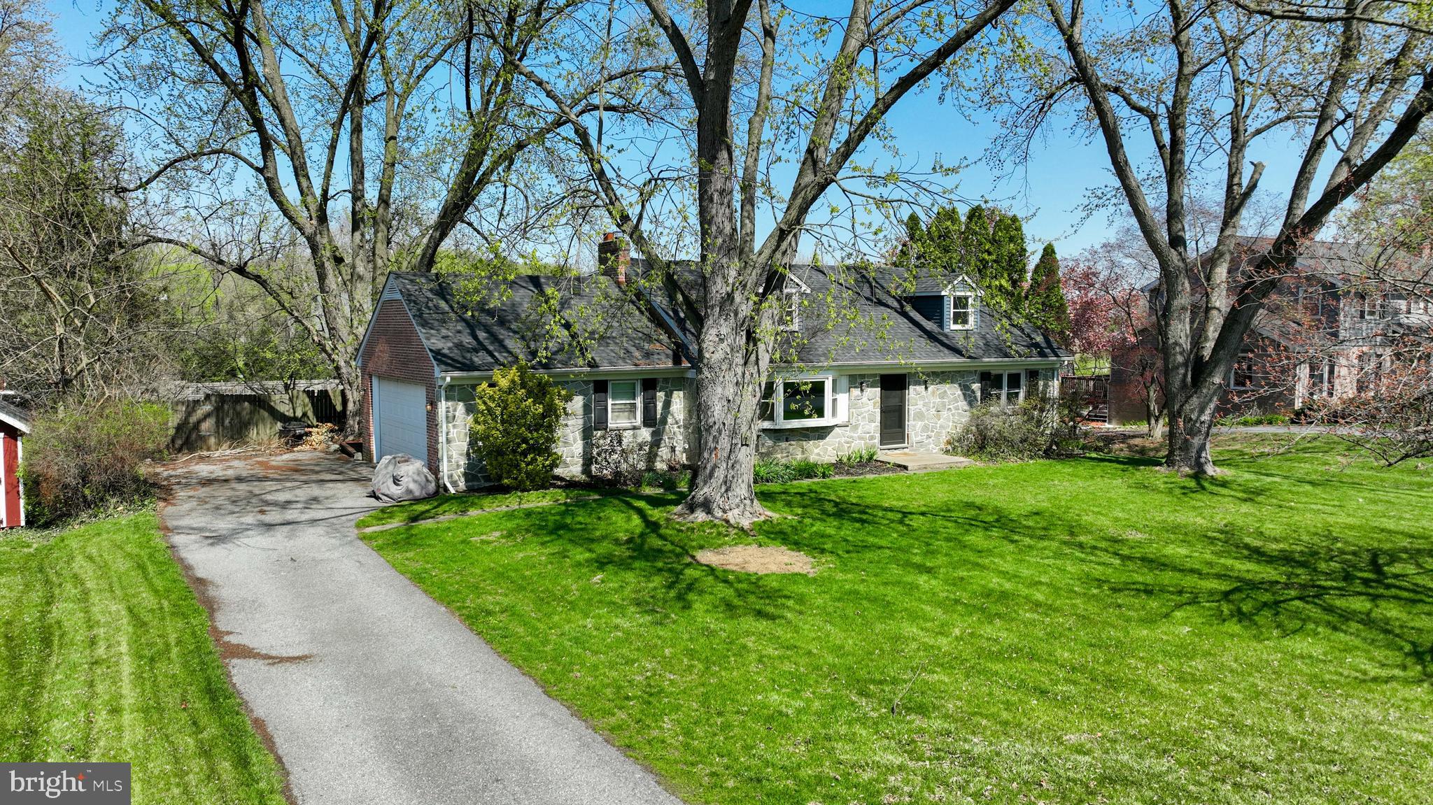 BLOOMINGDALE - Residential