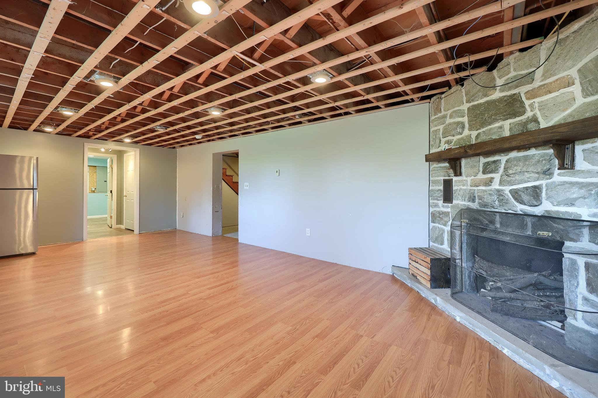 BLOOMINGDALE - Residential