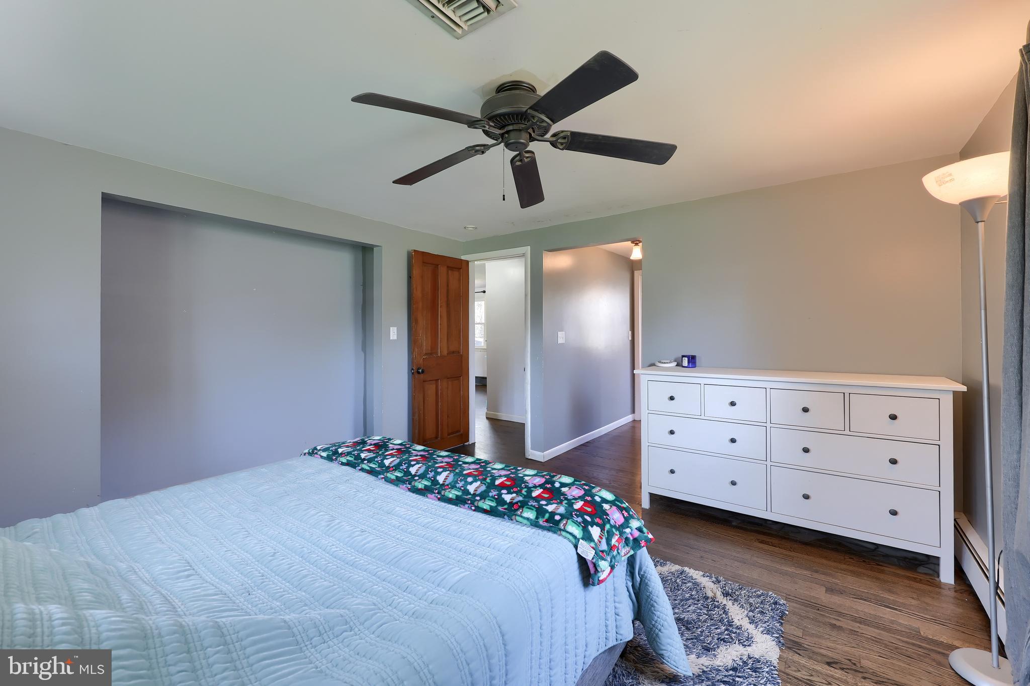 BLOOMINGDALE - Residential