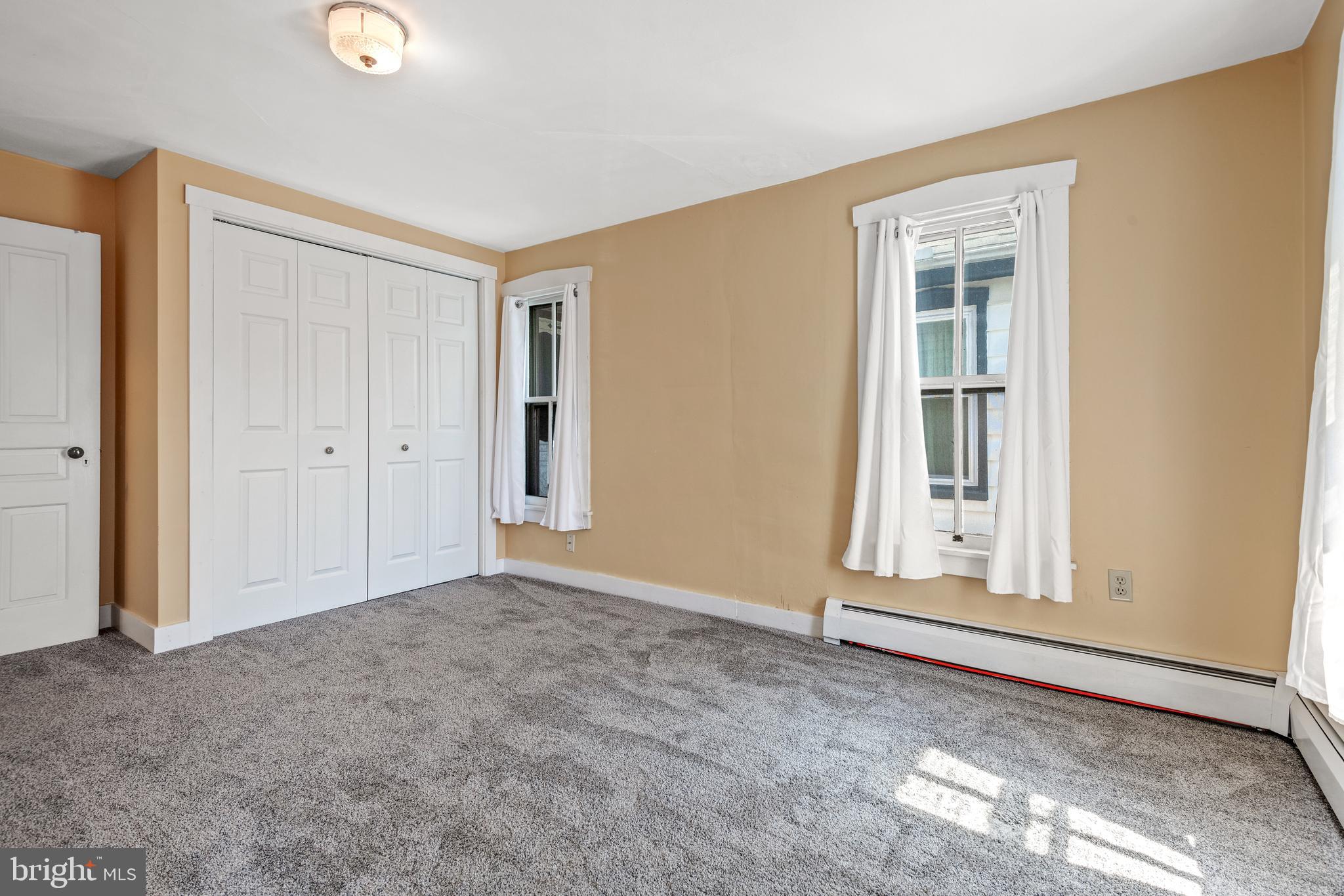 MANHEIM BOROUGH - Residential