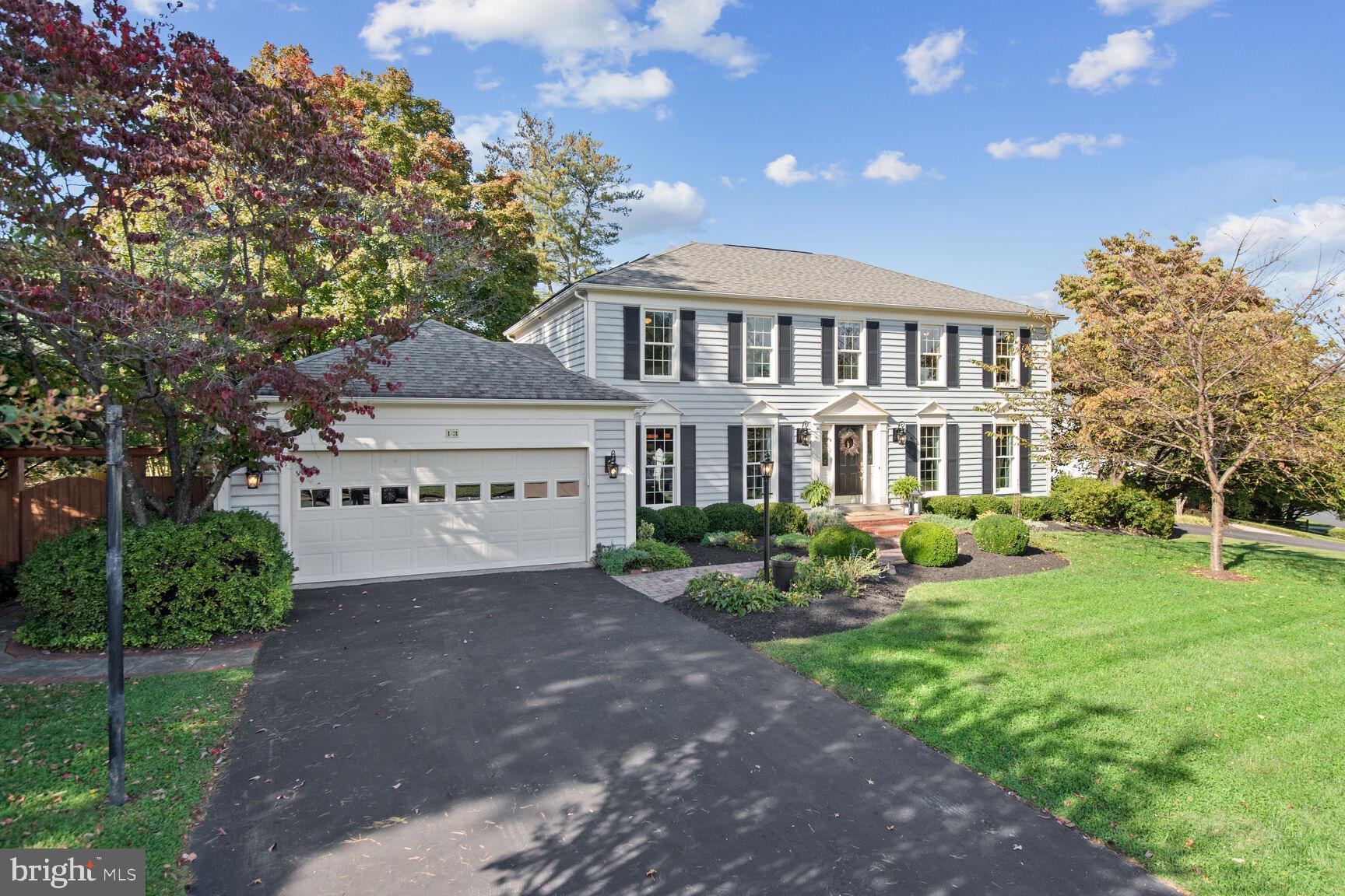 POTOMAC CHASE - Residential