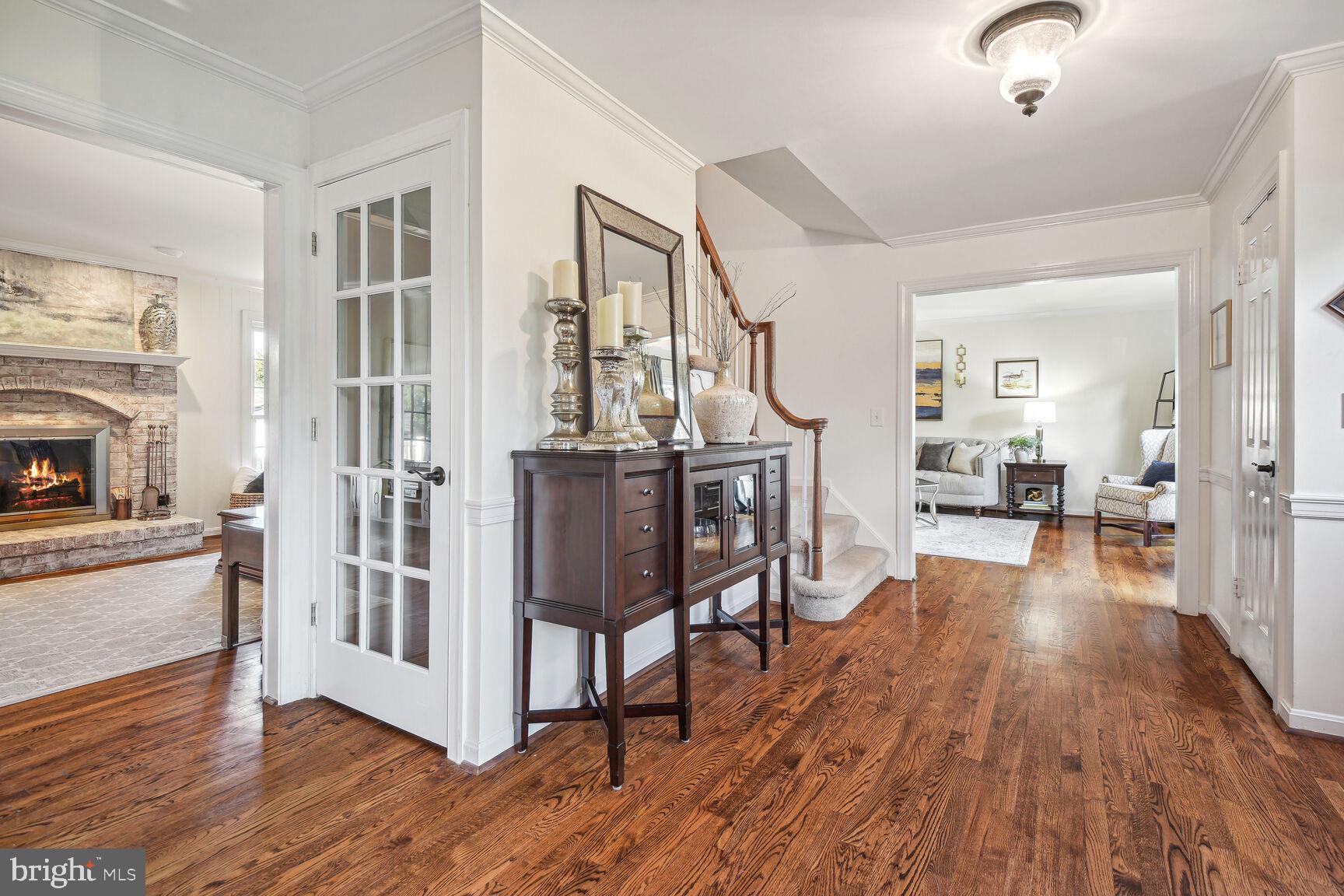 POTOMAC CHASE - Residential