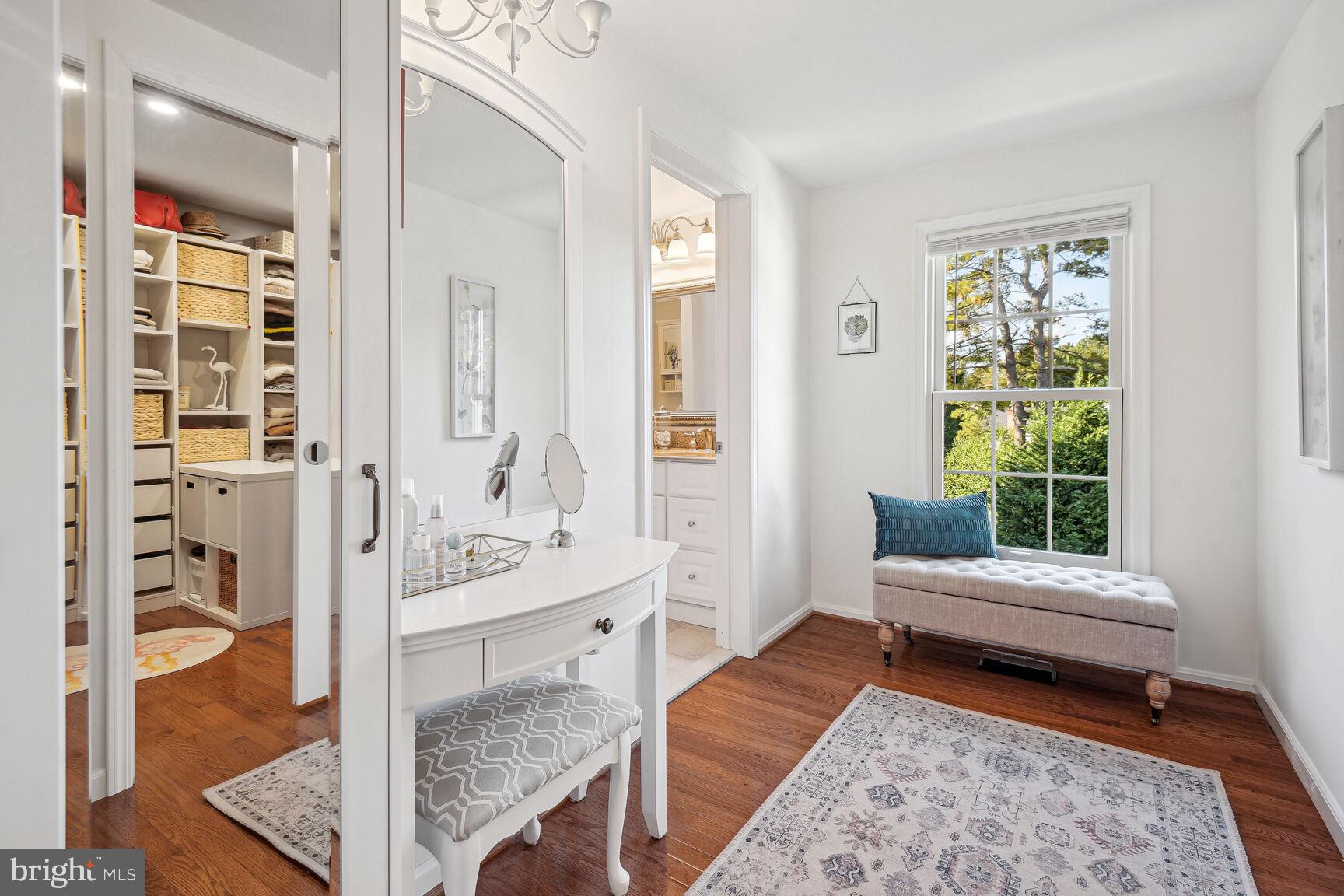 POTOMAC CHASE - Residential