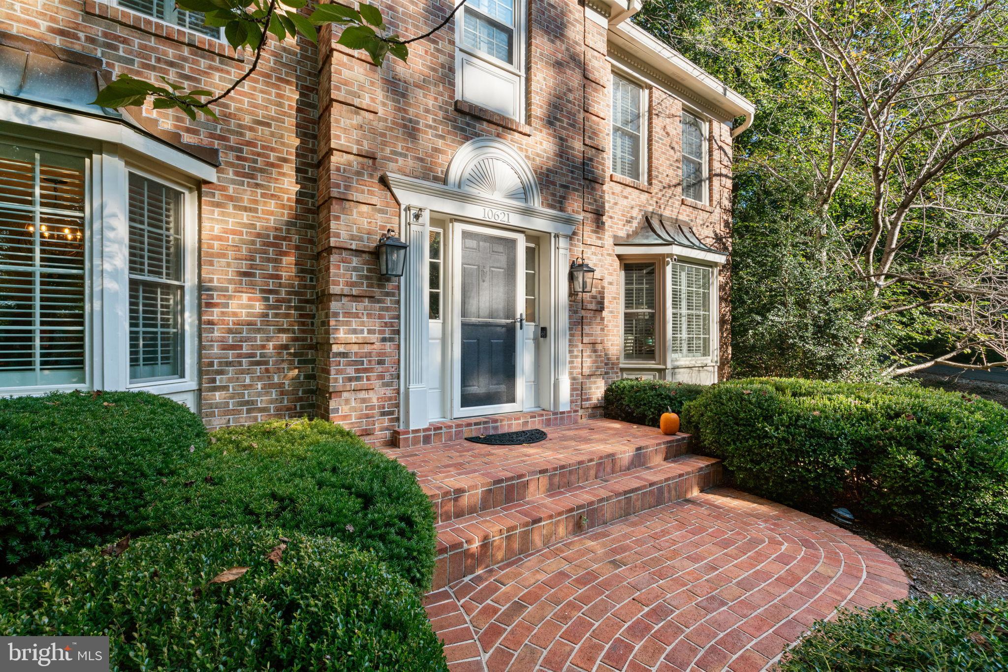 10621 BEECHNUT COURT