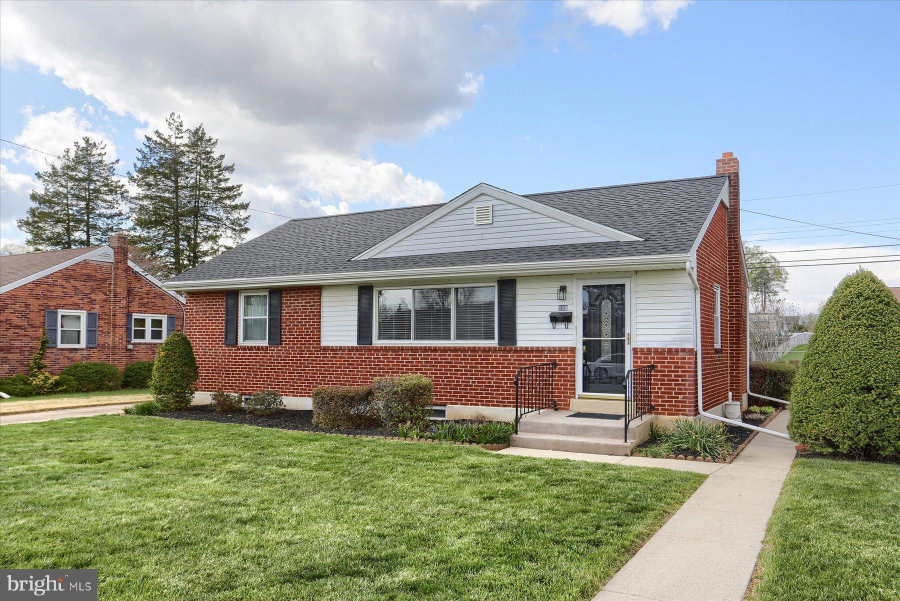 BLACKBURN VILLAGE - Residential