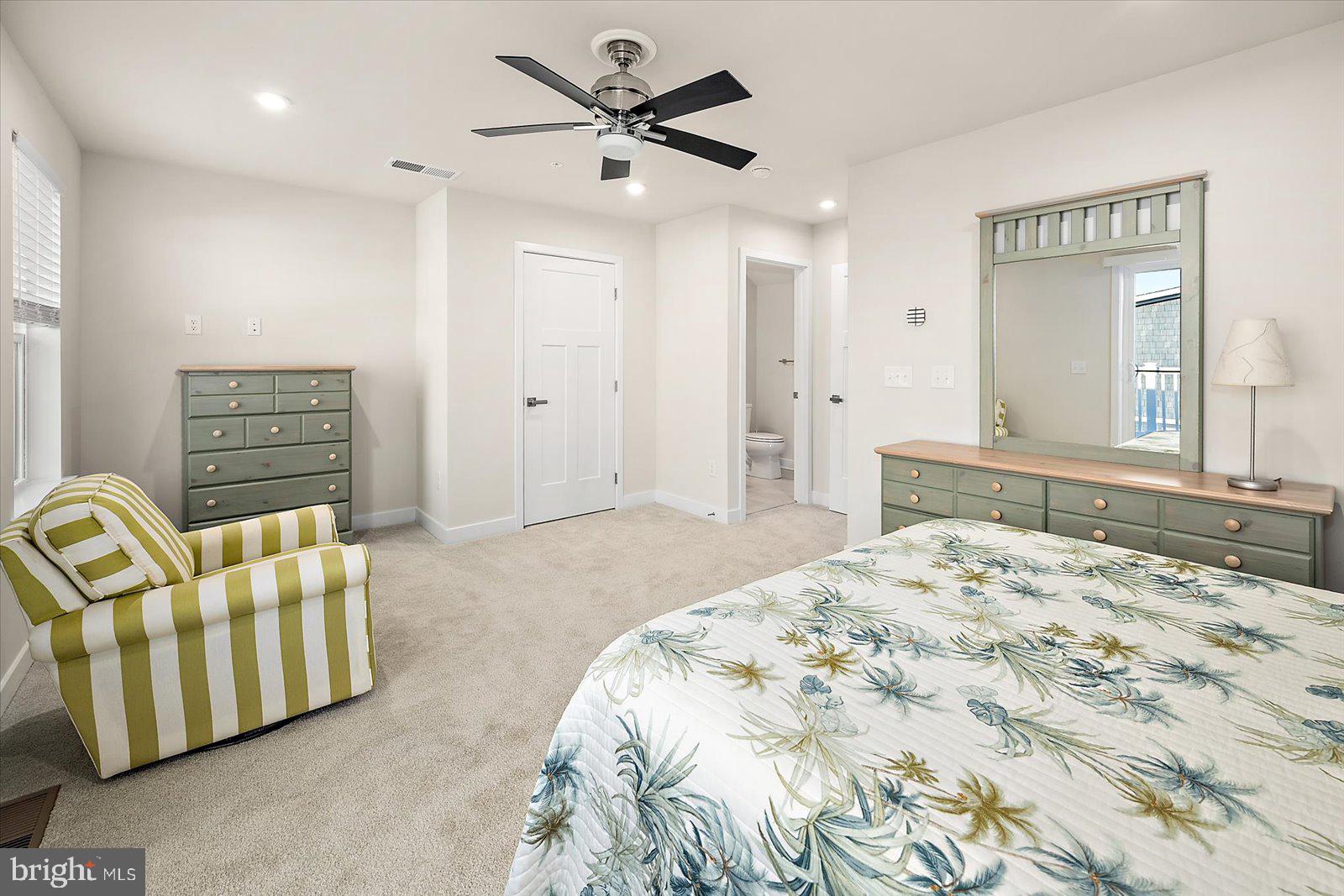 BAYSIDE - Residential