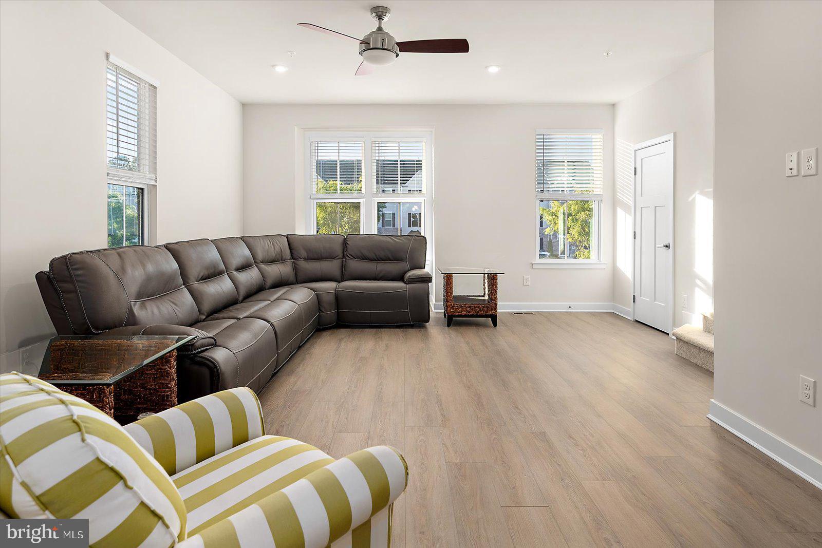BAYSIDE - Residential