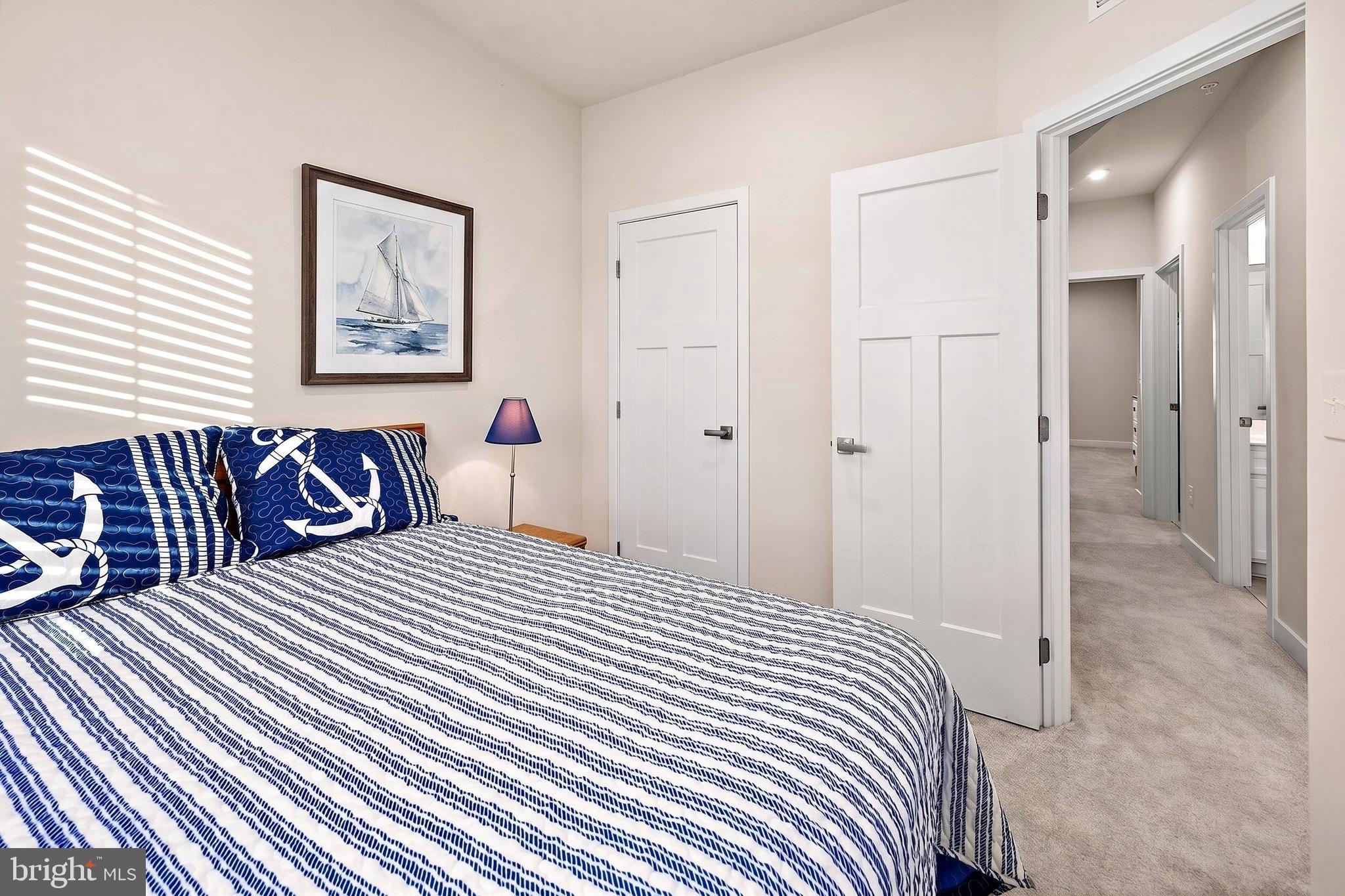 BAYSIDE - Residential