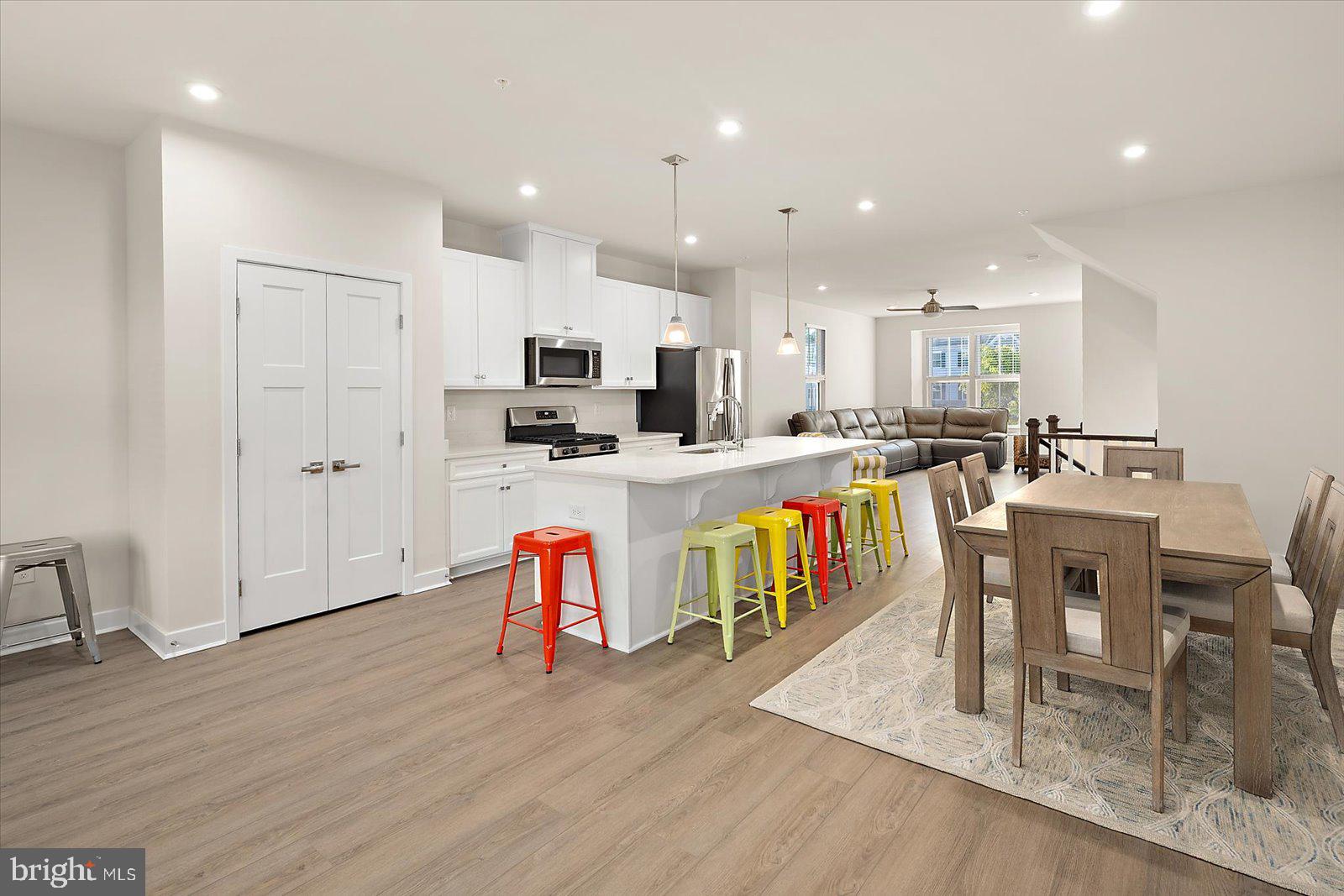 BAYSIDE - Residential