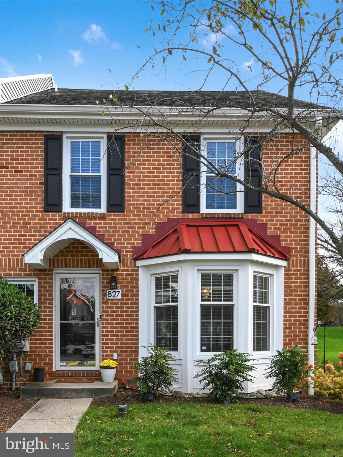 827 DURANT COURT 9