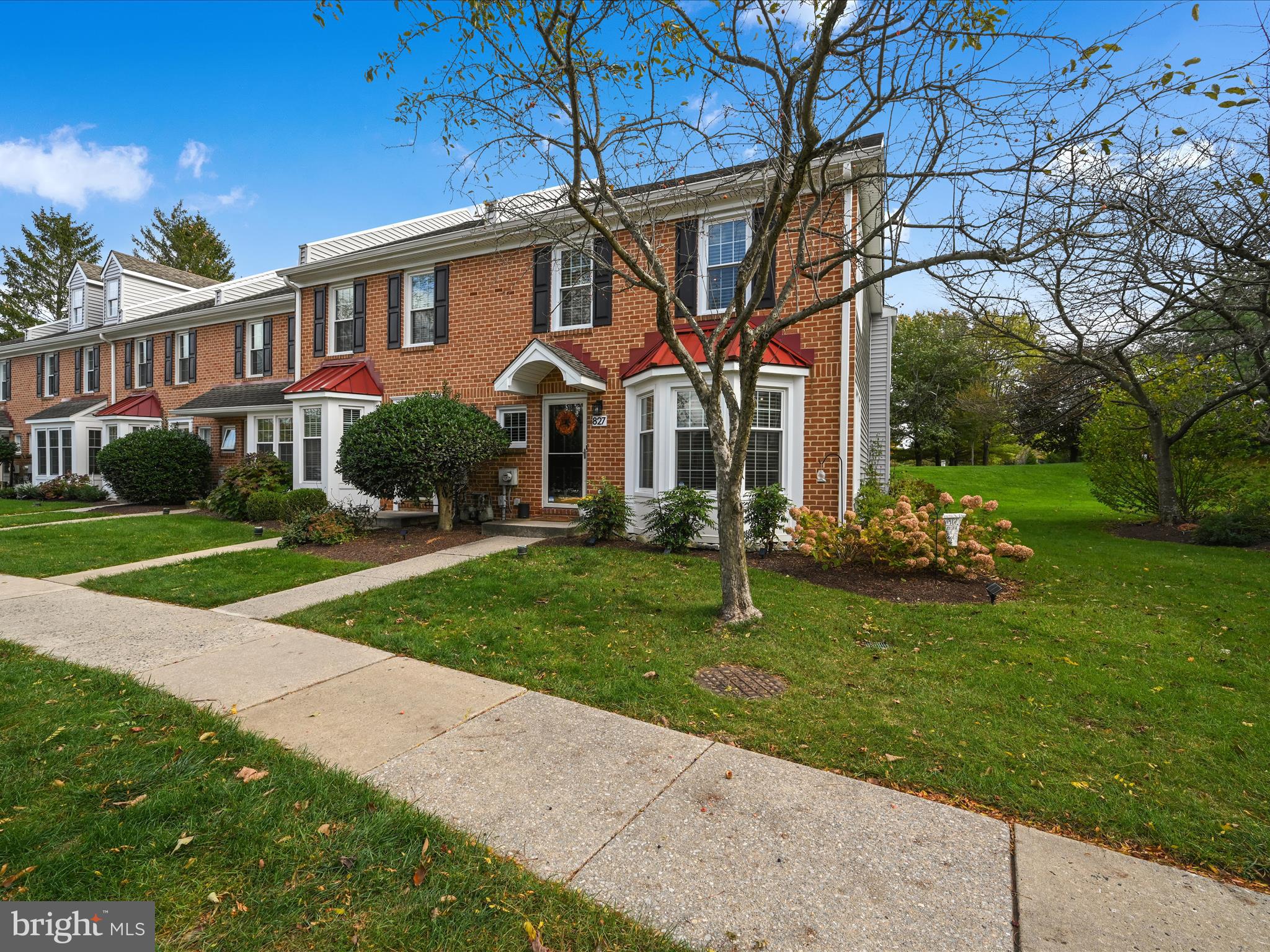 827 DURANT COURT 9