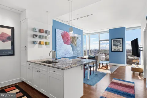 210 S 25th Street Unit 905, Philadelphia, PA 19103 - MLS#: PAPH2451600