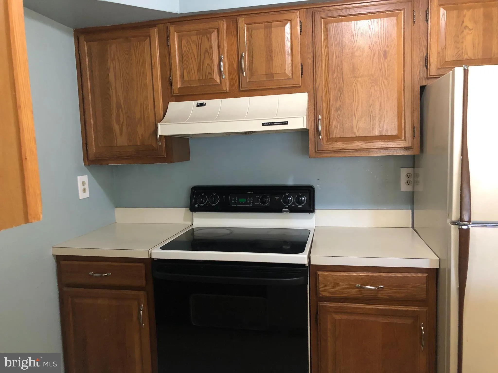 Plainsboro, New Jersey 08536, United States, 2 Bedrooms Bedrooms, ,2 BathroomsBathrooms,Residential,Active,87311