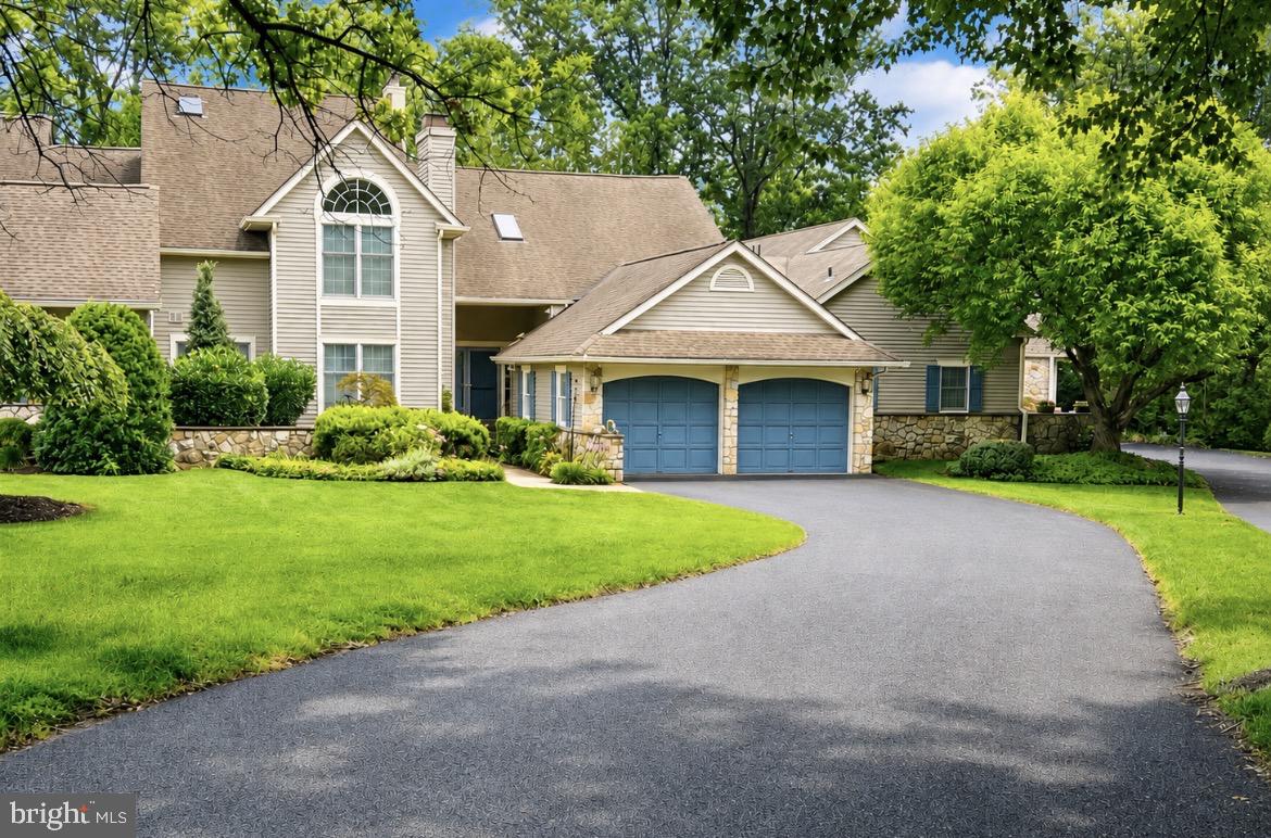 1785 OAK HILL DRIVE