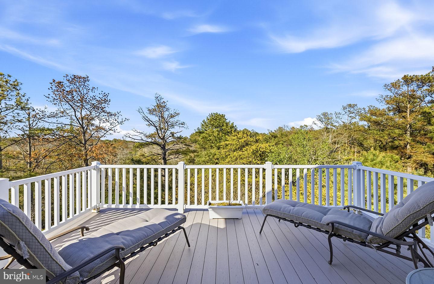 NORTH SHORES - Residential