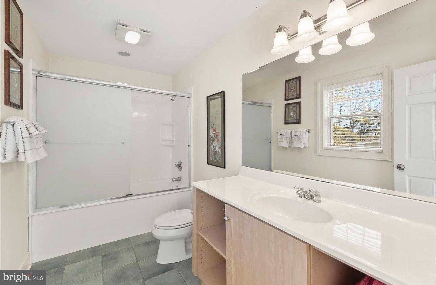 NORTH SHORES - Residential