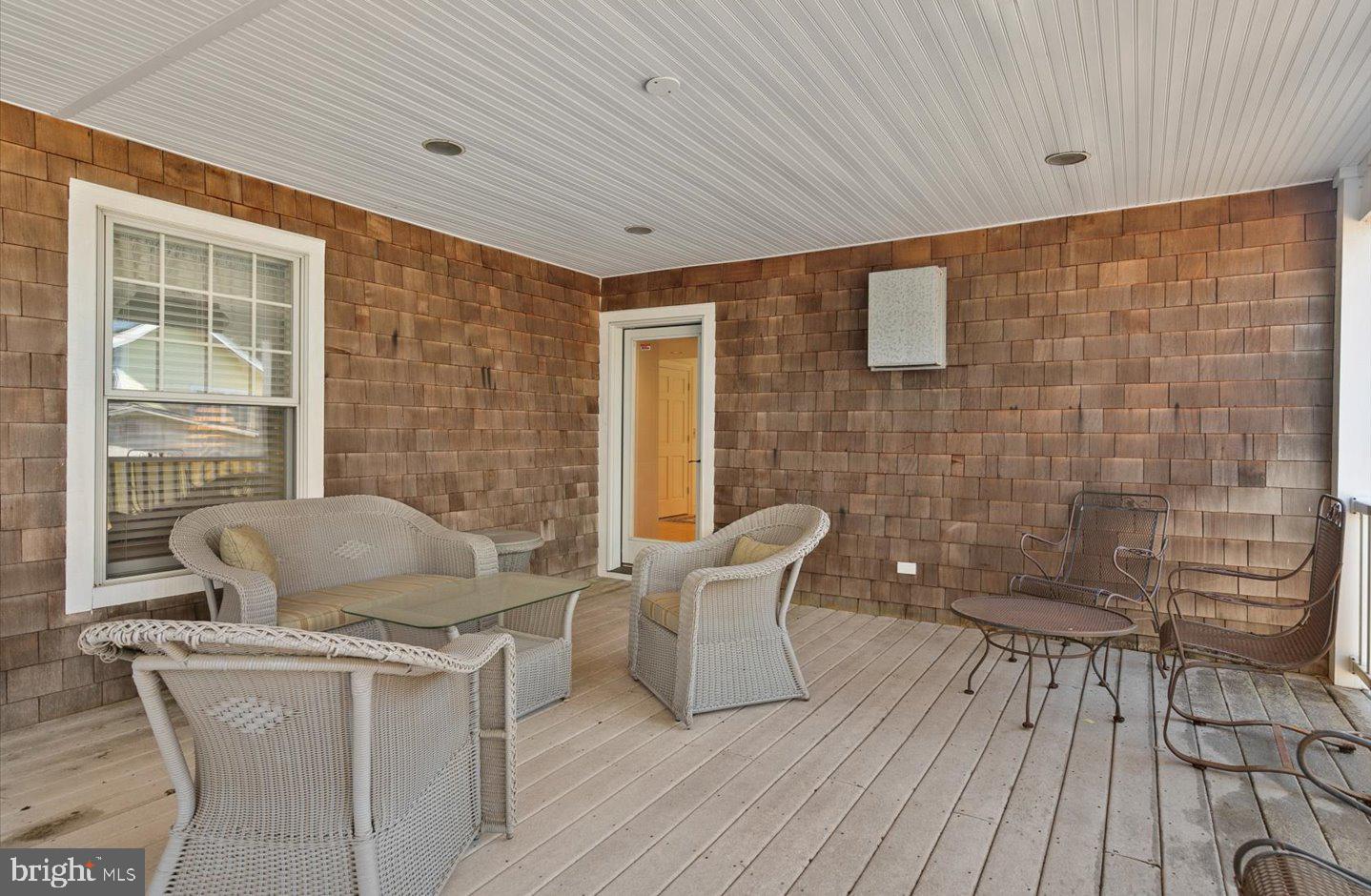 NORTH SHORES - Residential