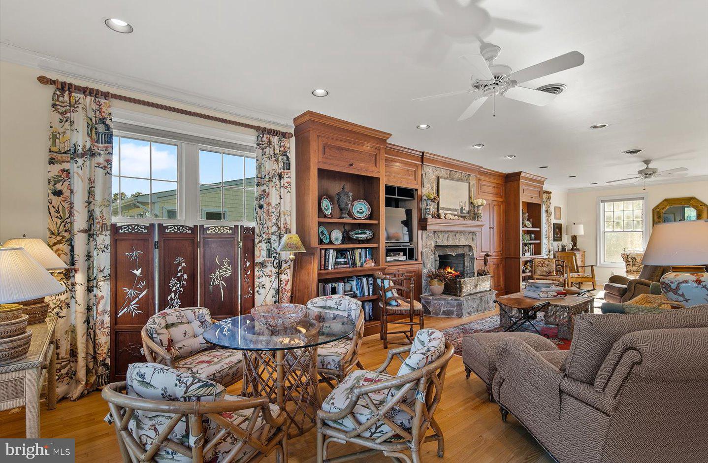 NORTH SHORES - Residential