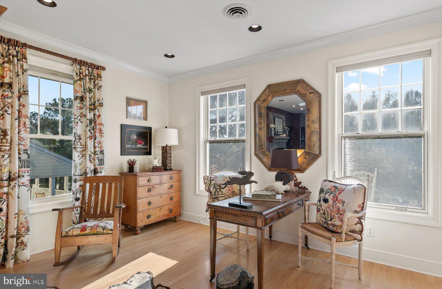 NORTH SHORES - Residential