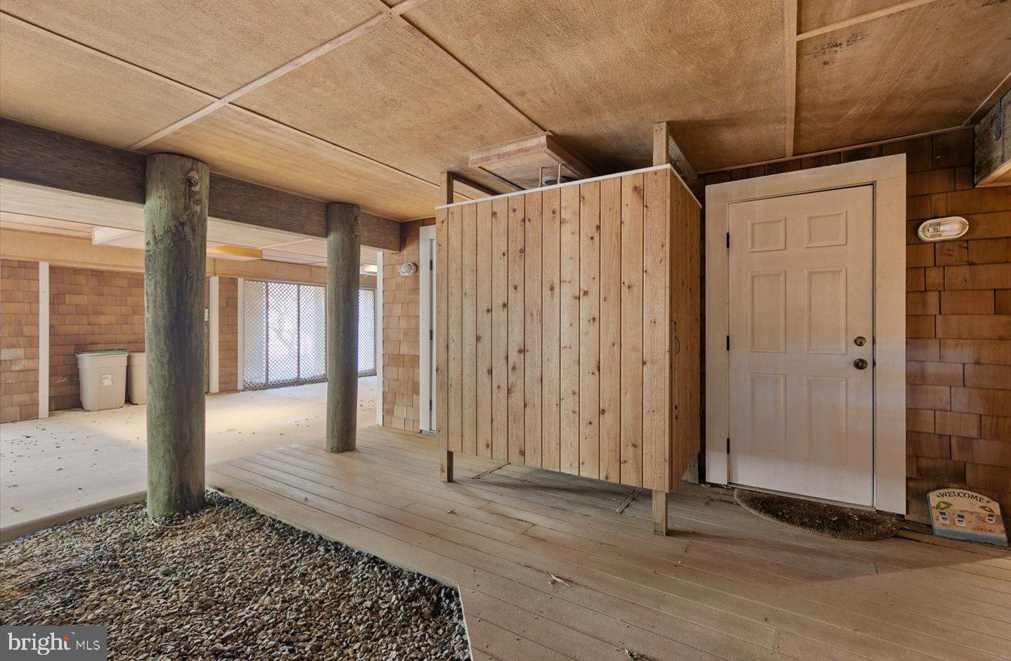 NORTH SHORES - Residential