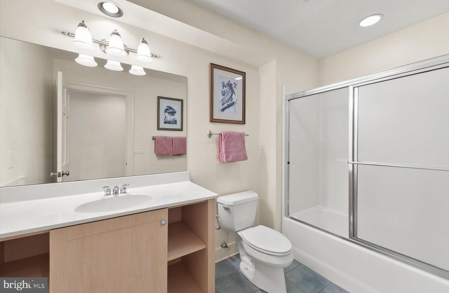 NORTH SHORES - Residential