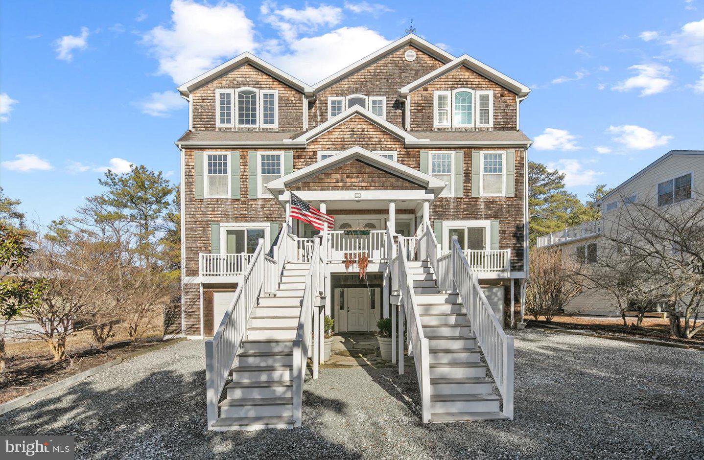 NORTH SHORES - Residential