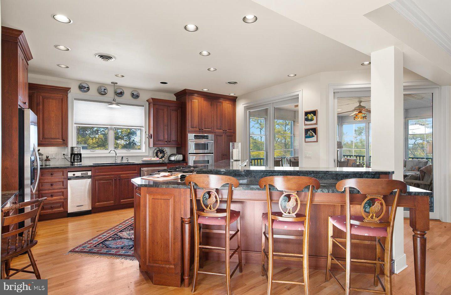 NORTH SHORES - Residential