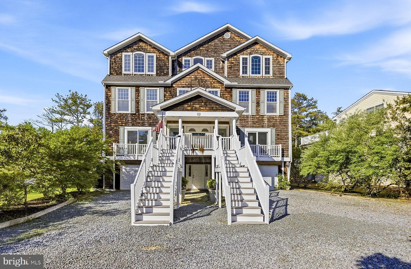 NORTH SHORES - Residential
