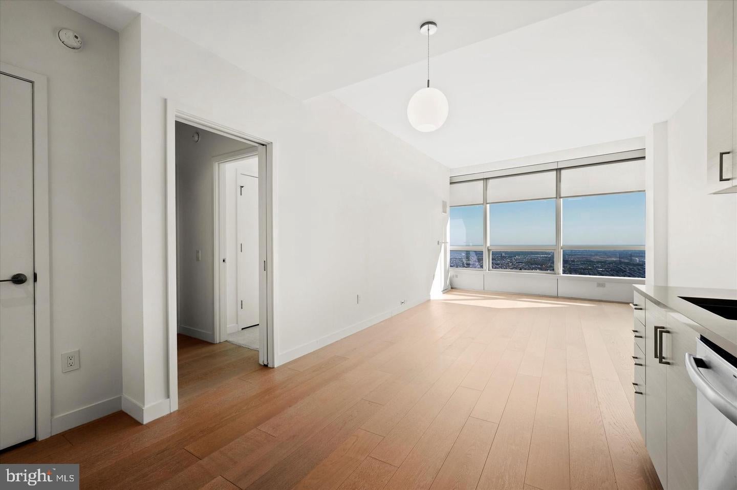 2930 WALNUT STREET 3920