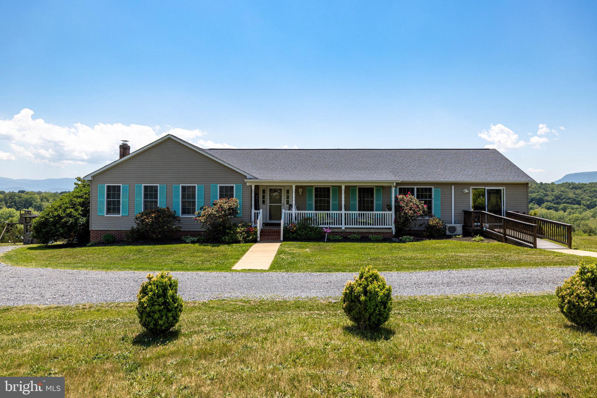 LAZY RIVER ESTATES - Residential