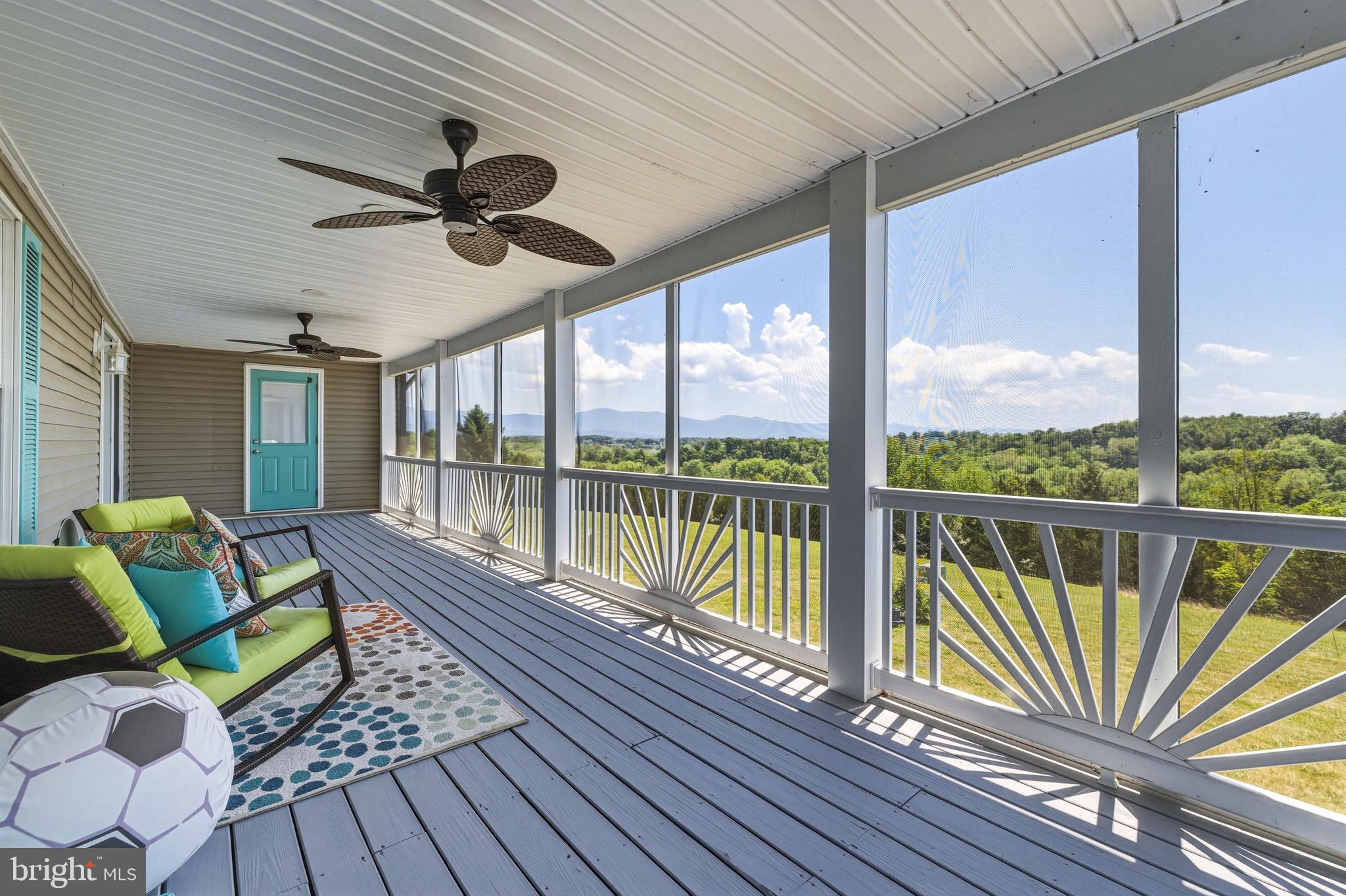 LAZY RIVER ESTATES - Residential