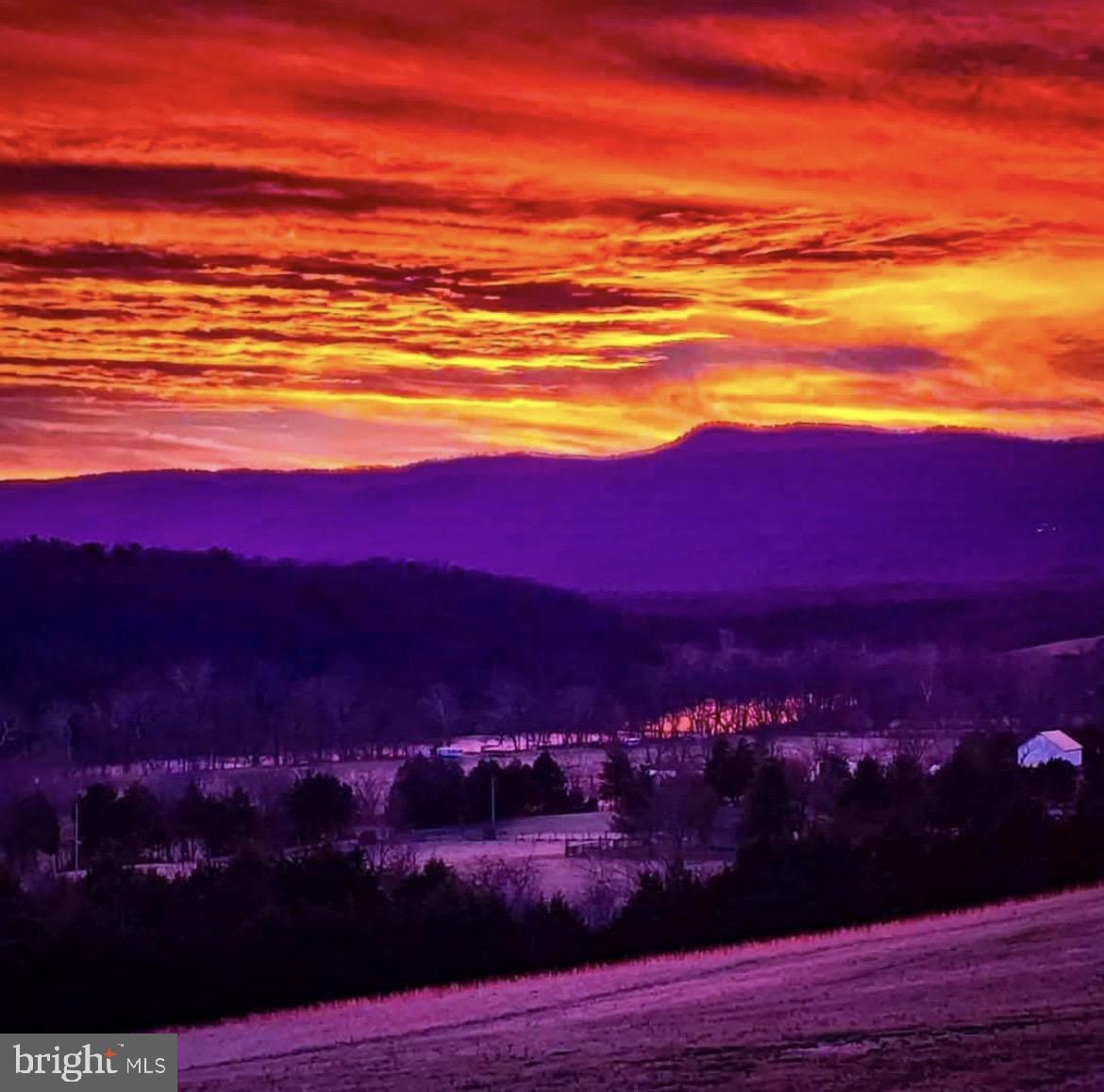 LAZY RIVER ESTATES - Residential