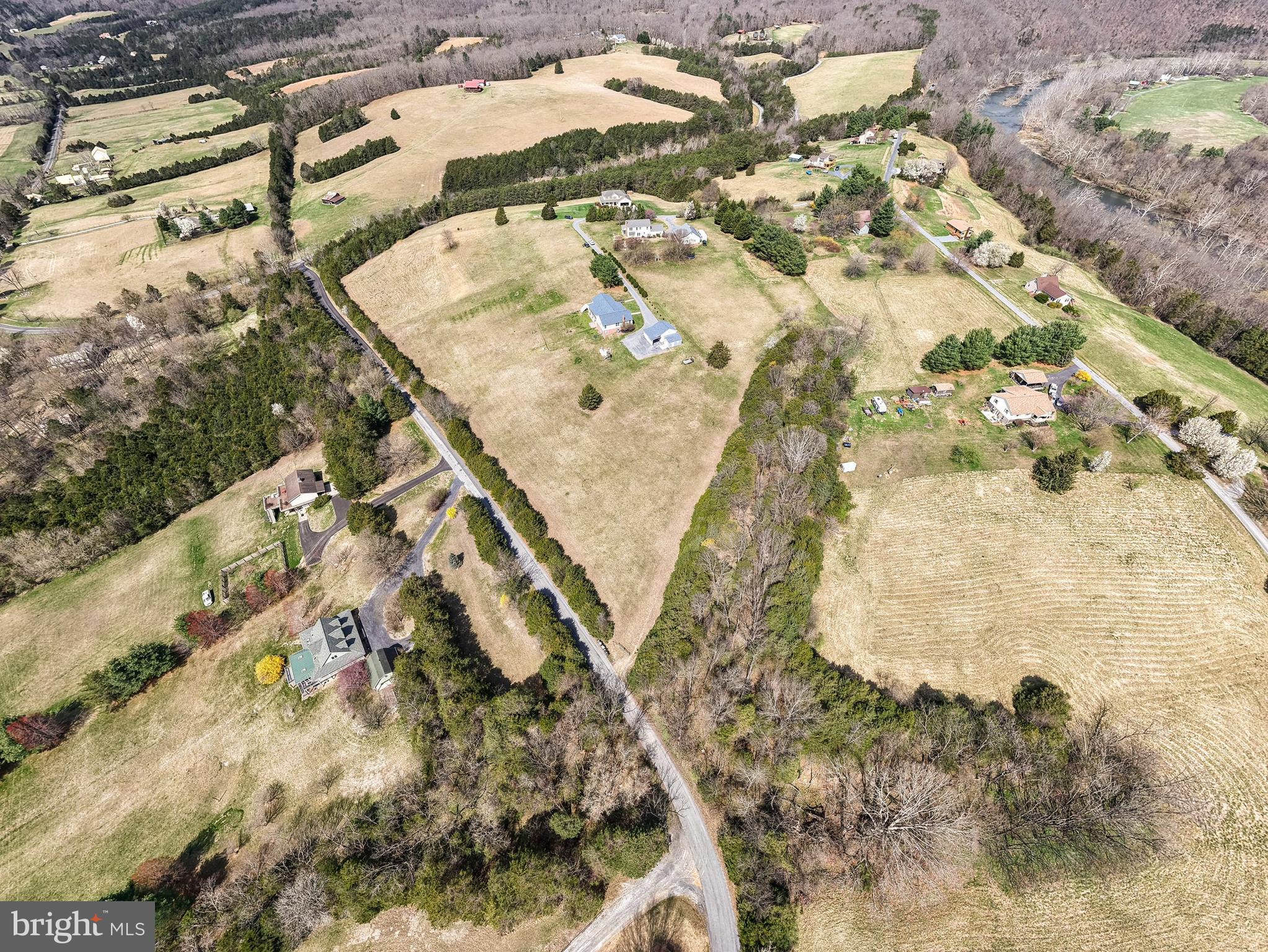 LAZY RIVER ESTATES - Residential