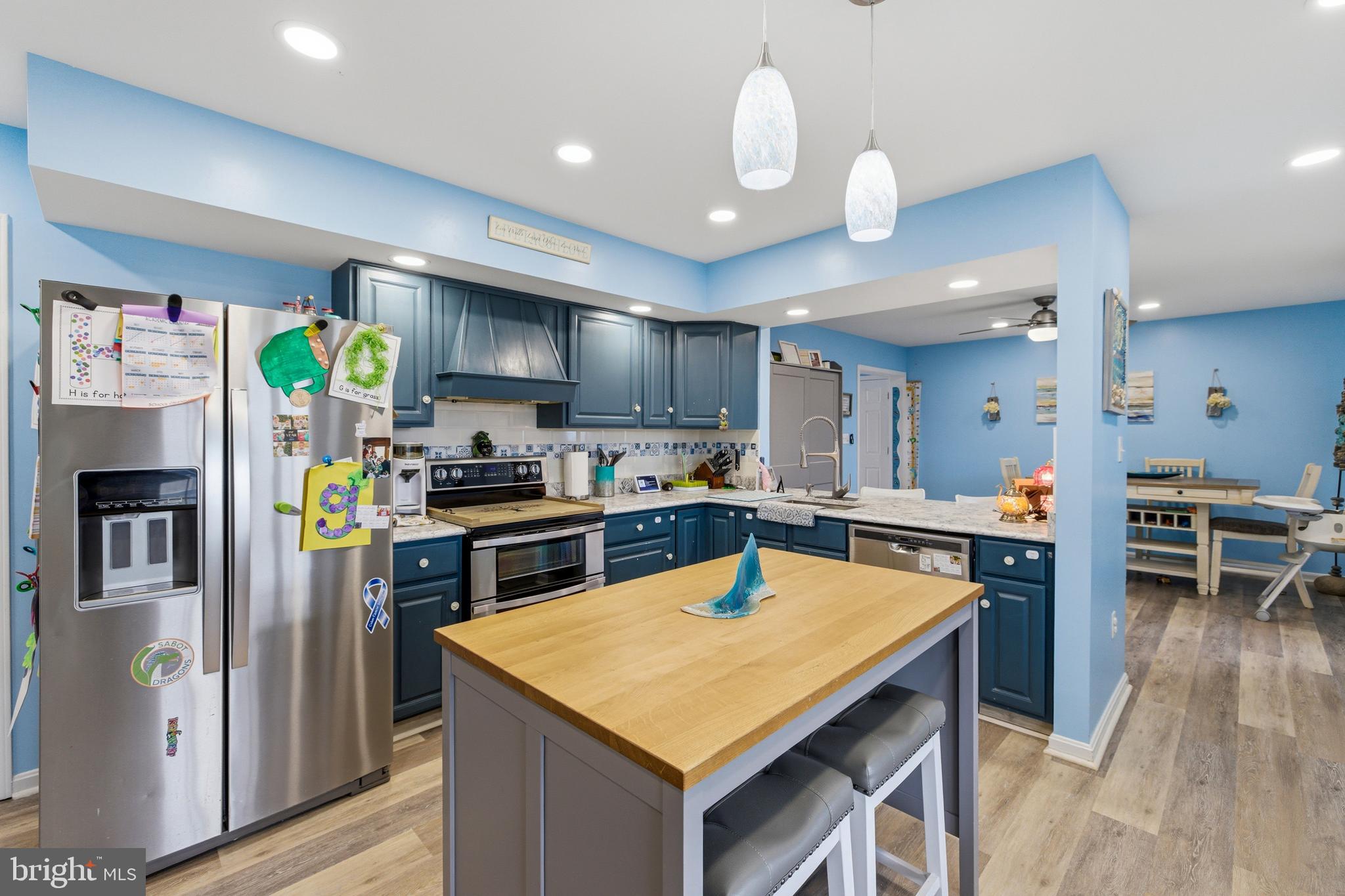 LAZY RIVER ESTATES - Residential