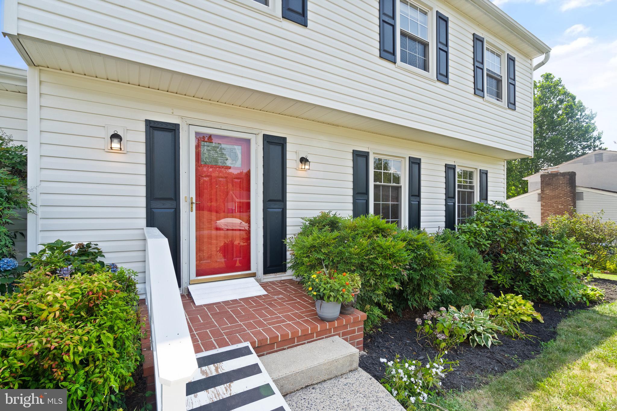 MOUNTAIN VIEW - Residential