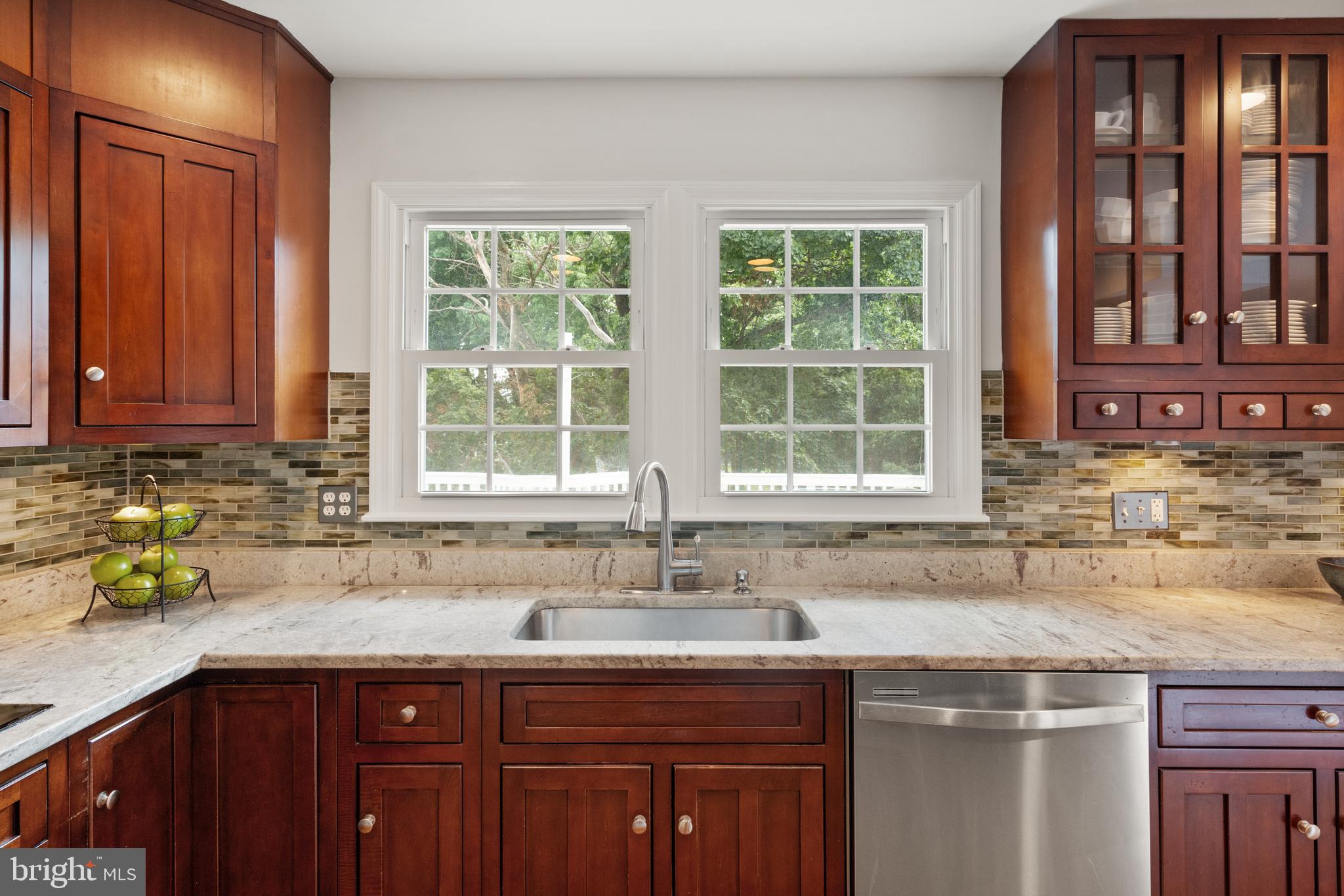 MOUNTAIN VIEW - Residential