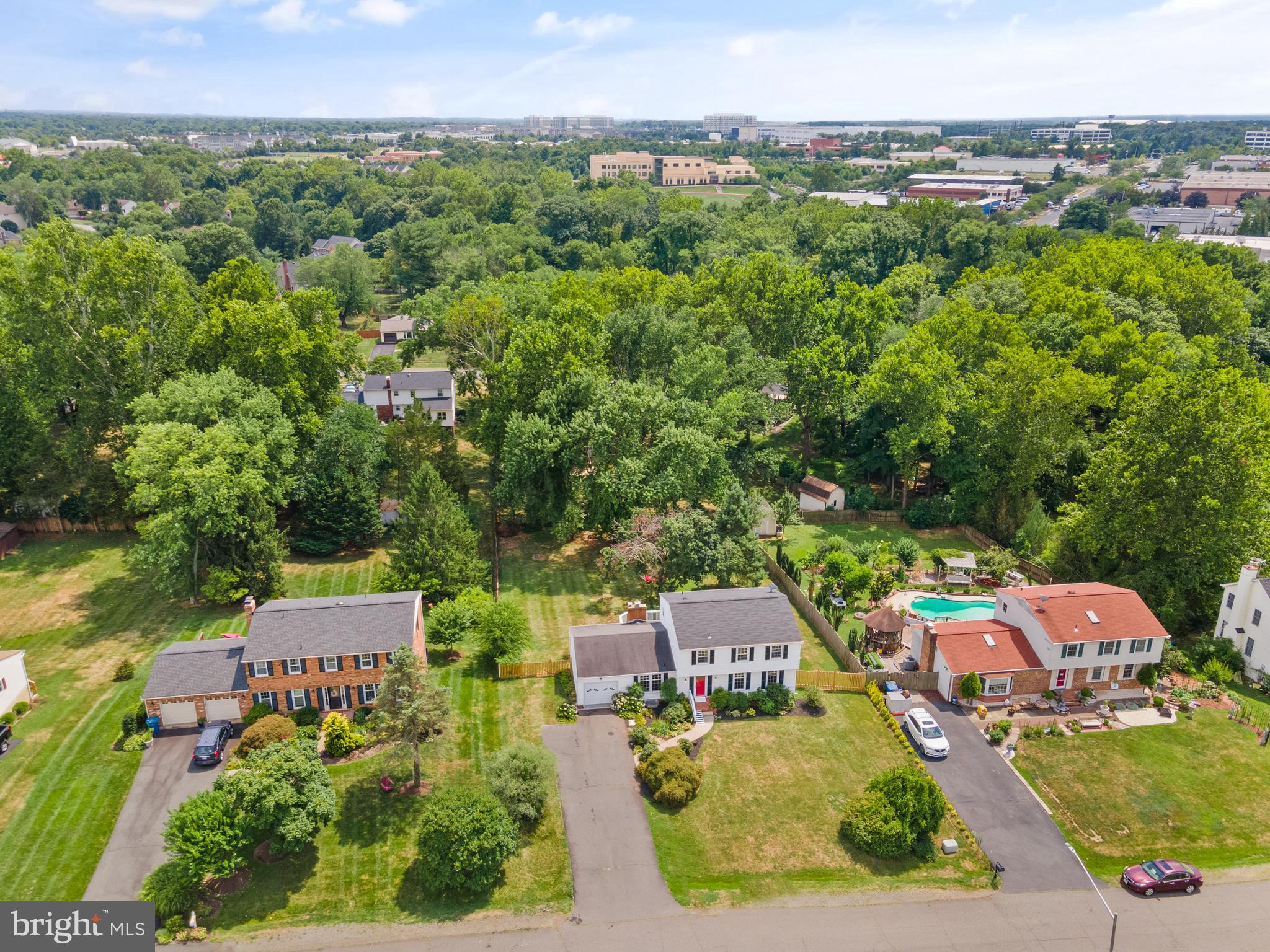 MOUNTAIN VIEW - Residential