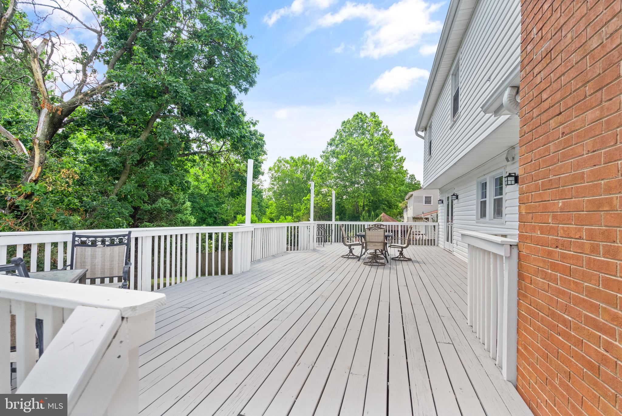 MOUNTAIN VIEW - Residential