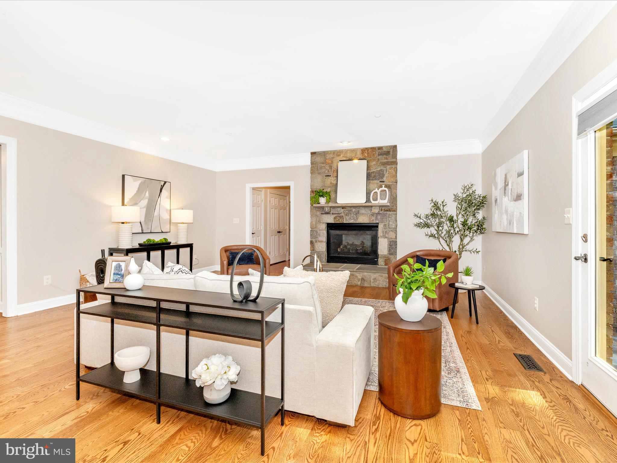 BARNES KNOLL - Residential