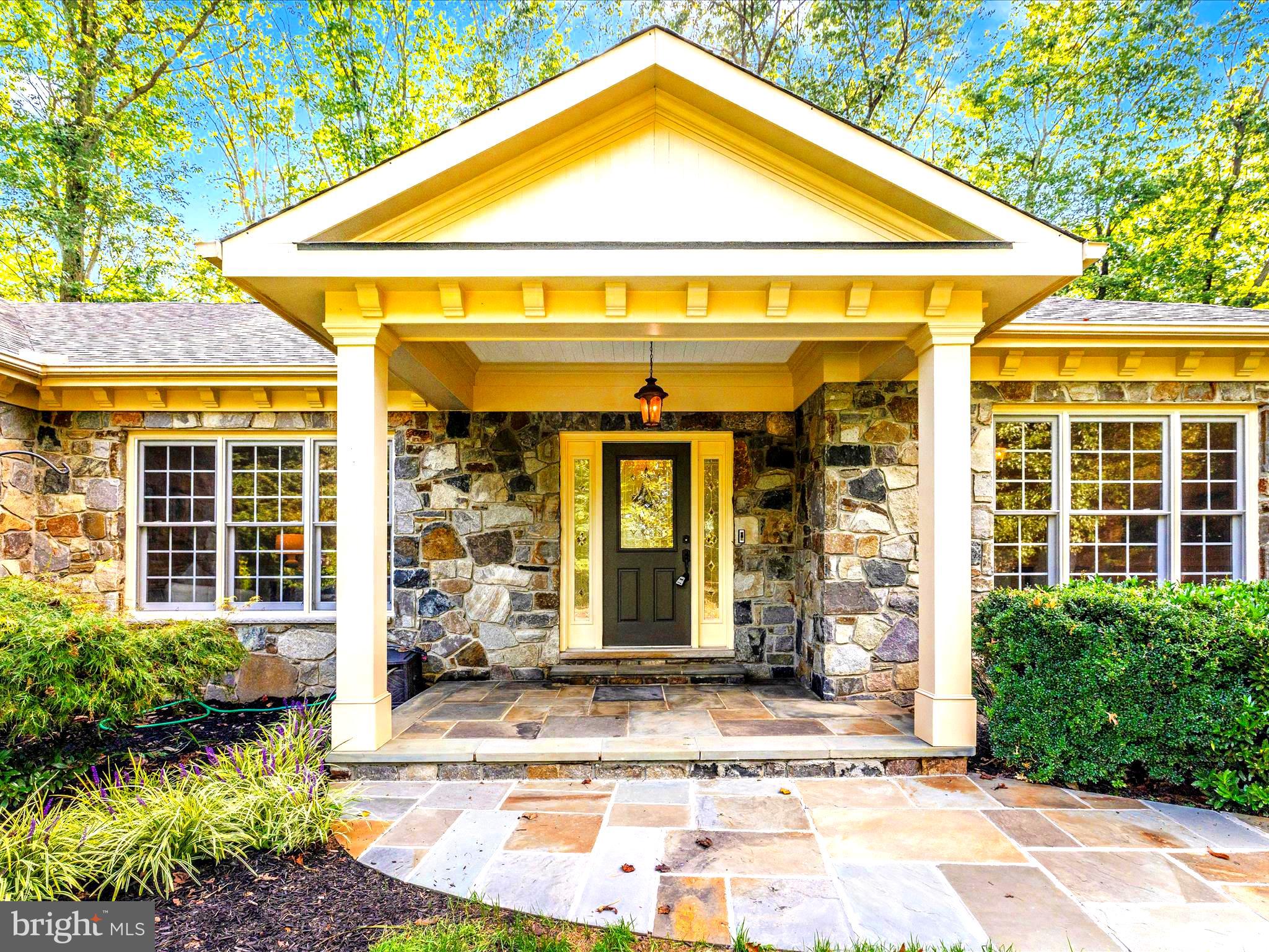 BARNES KNOLL - Residential