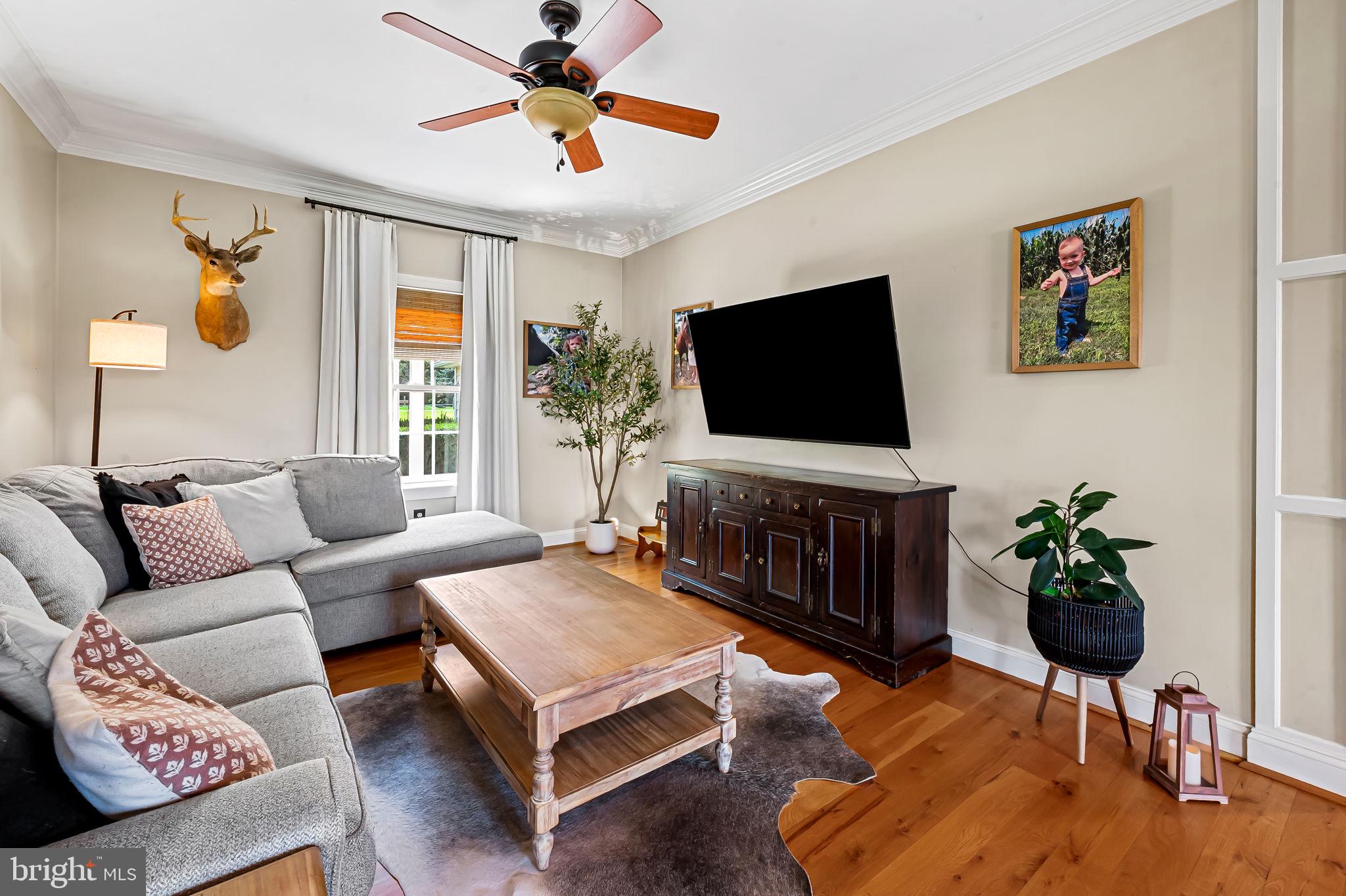 MADONNA MEADOWS - Residential