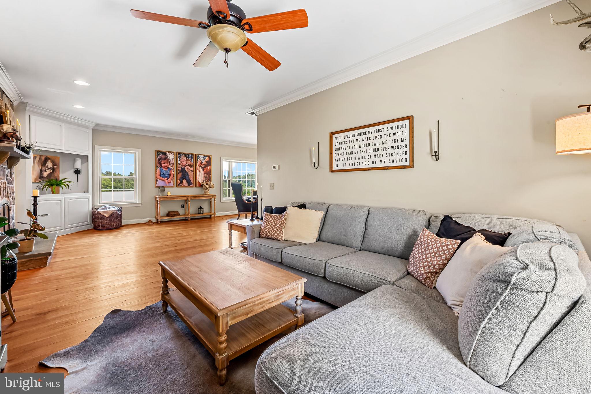 MADONNA MEADOWS - Residential