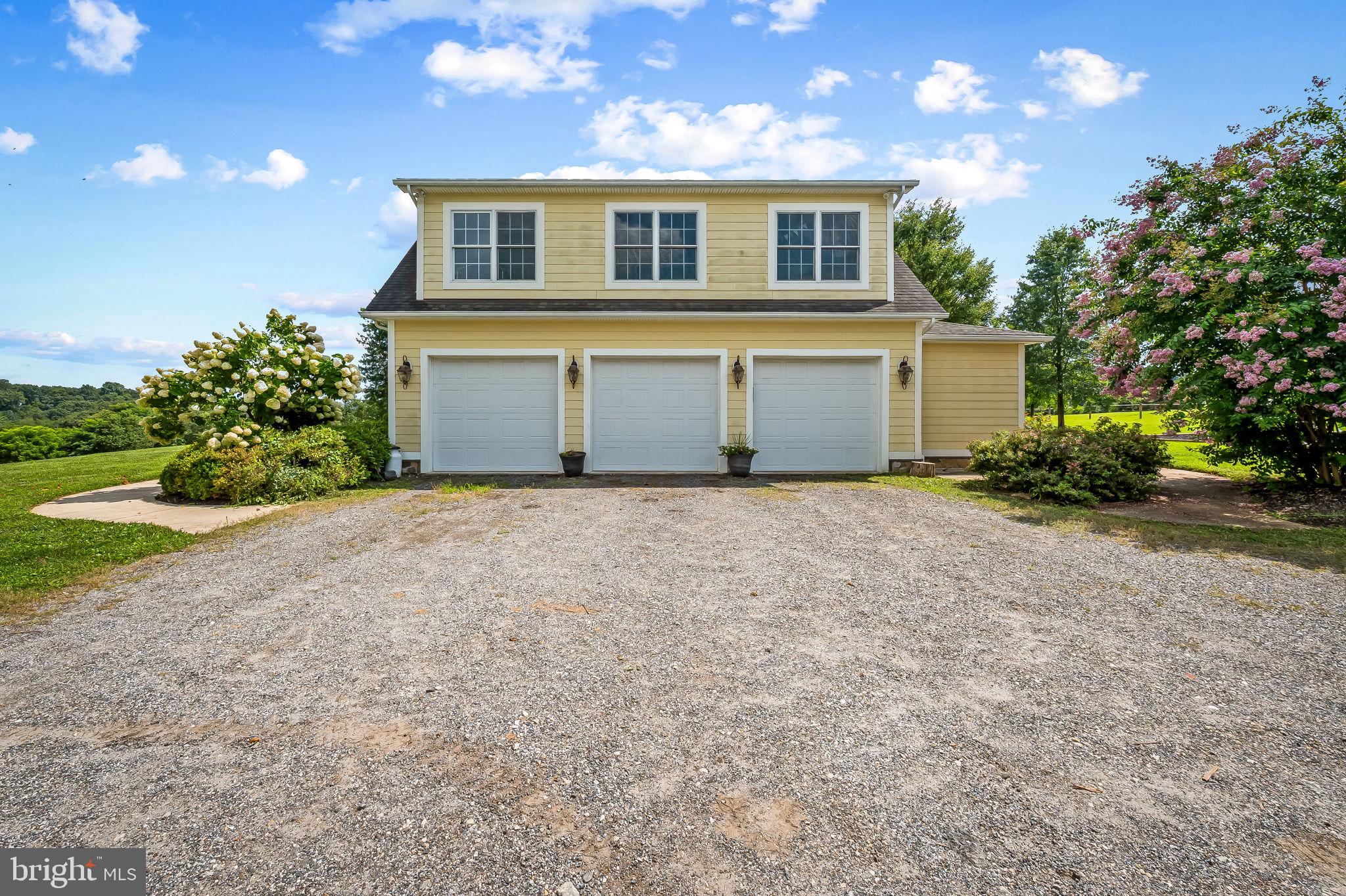 MADONNA MEADOWS - Residential