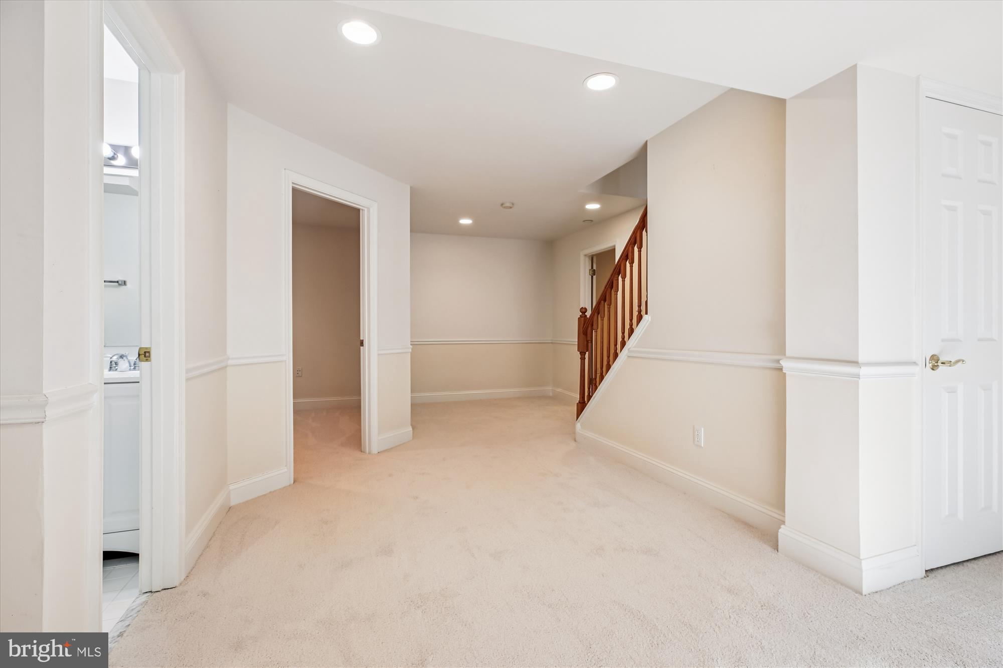 PINEY GLEN VILLAGE - Residential