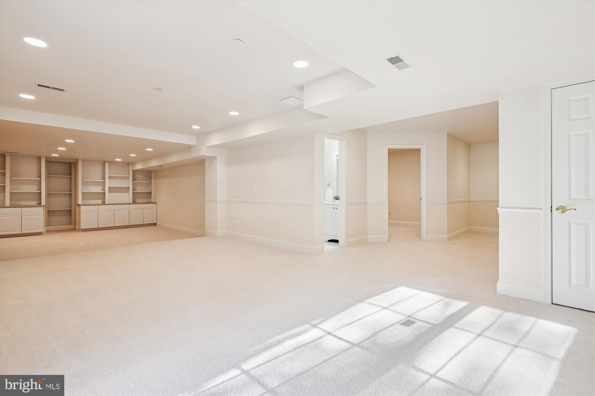 PINEY GLEN VILLAGE - Residential