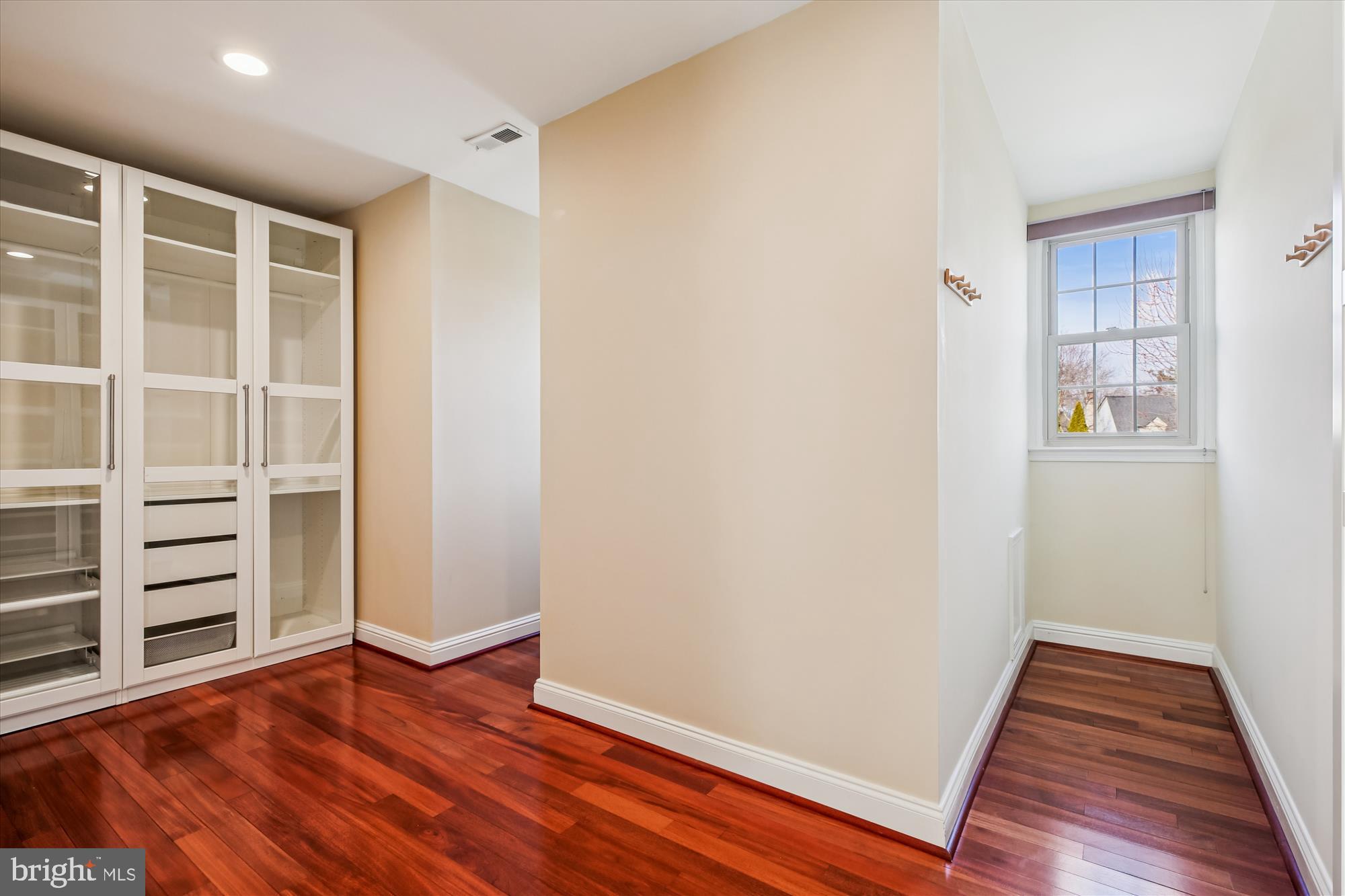 PINEY GLEN VILLAGE - Residential