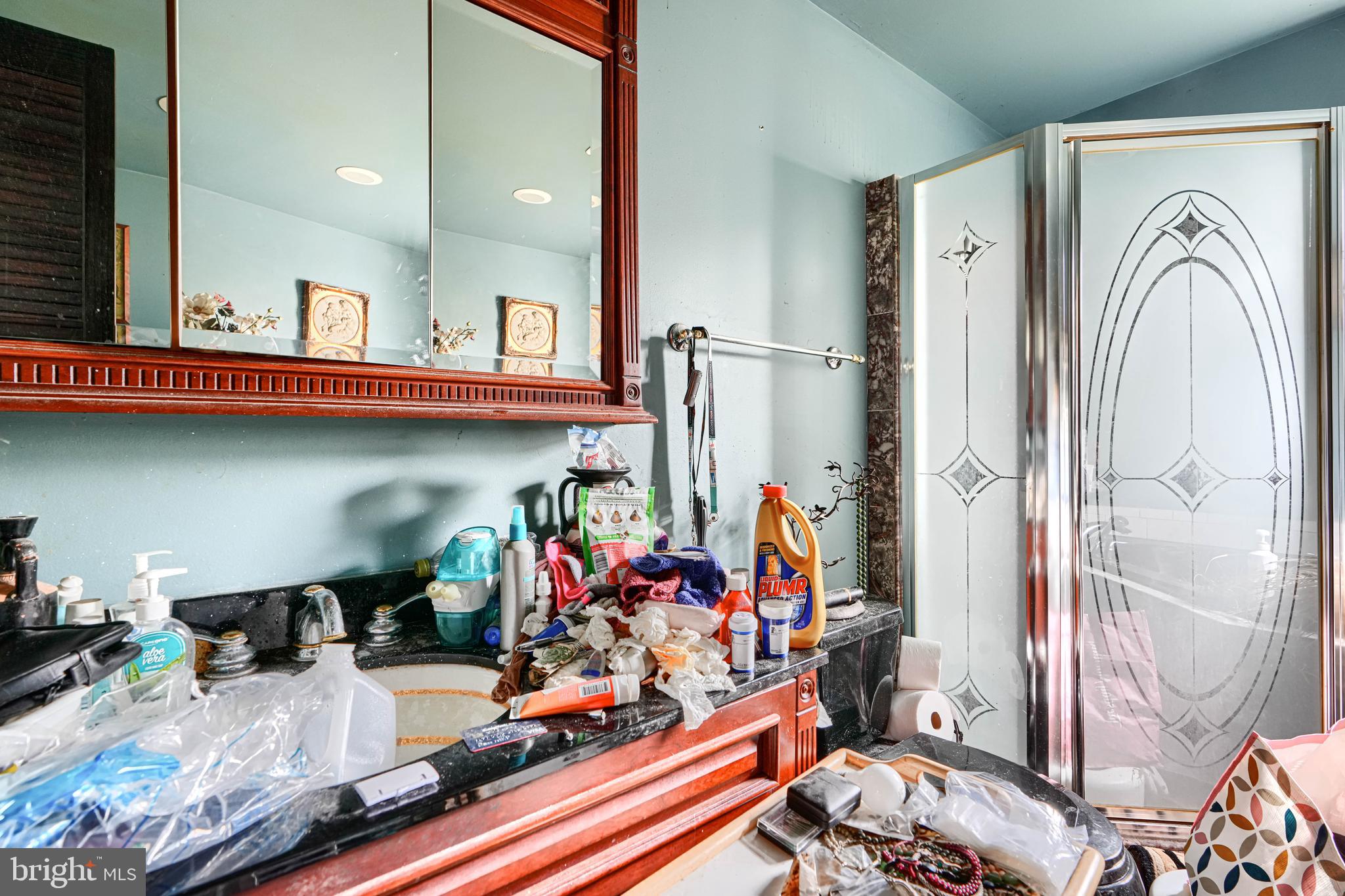 ALTA VISTA - Residential