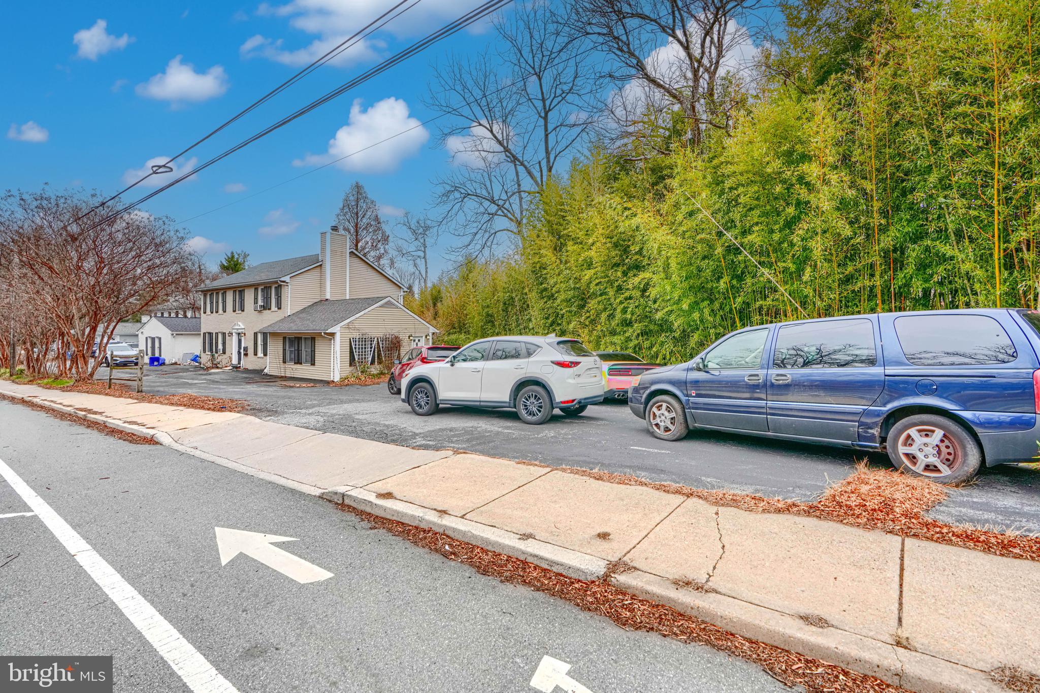 ALTA VISTA - Residential